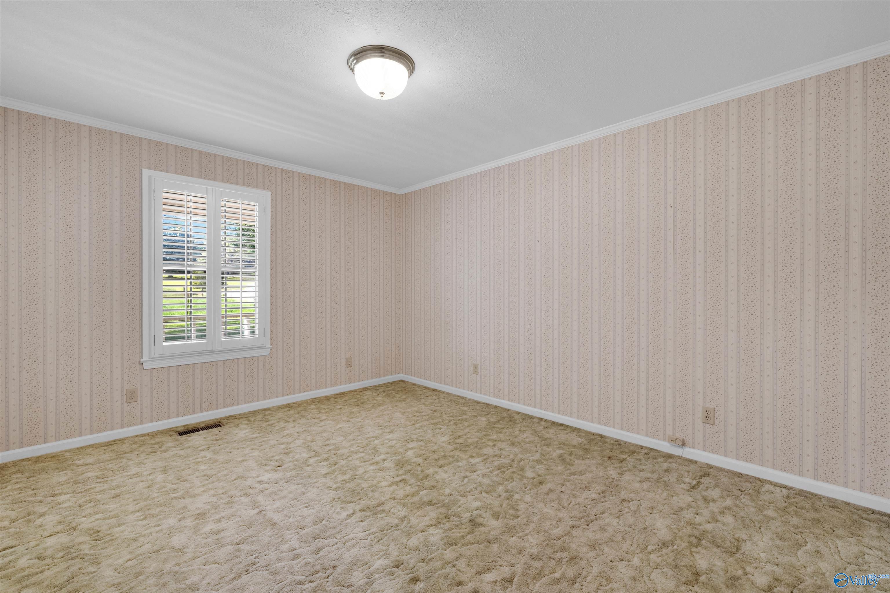 4209 Greenhill Blvd NW