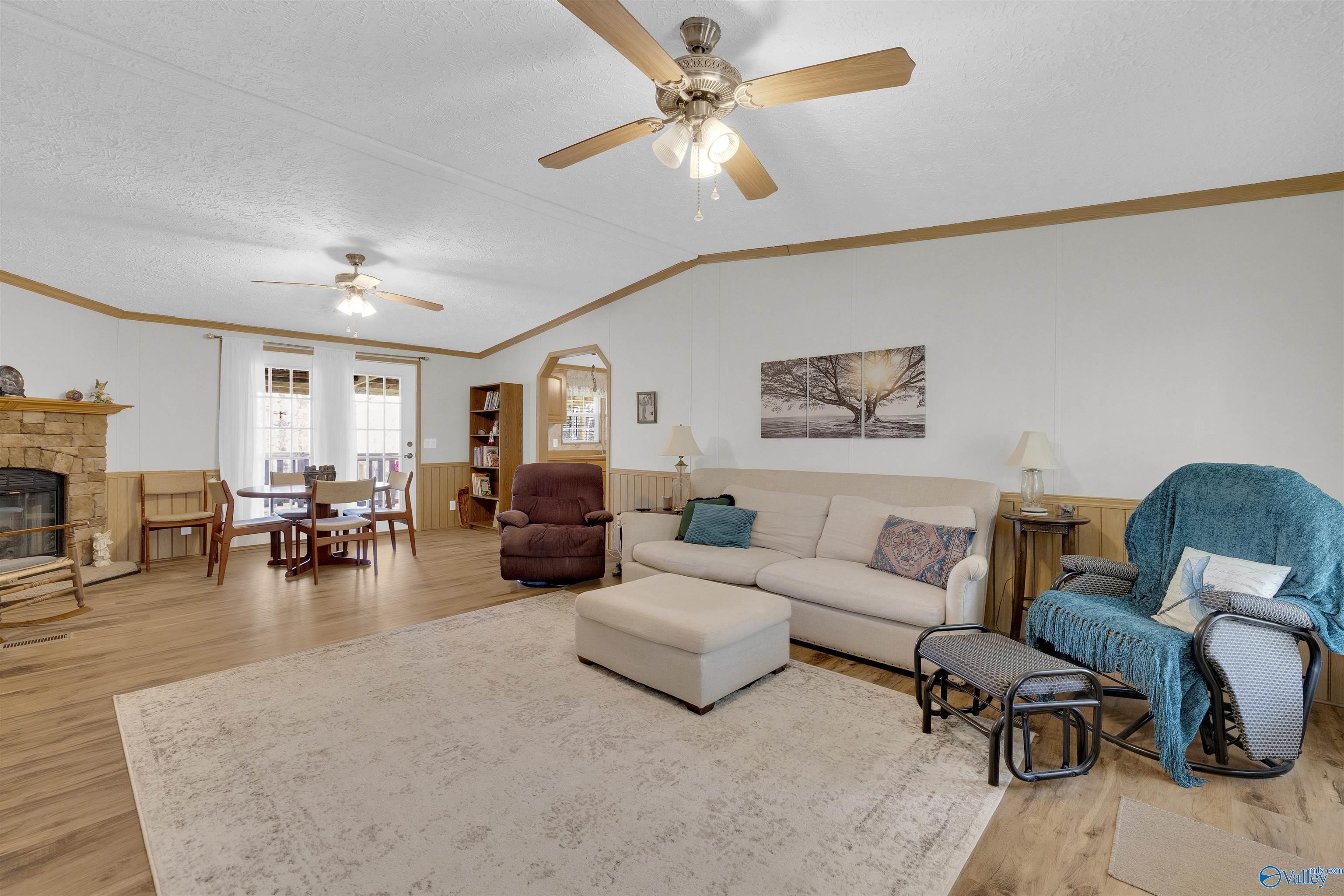 386 County Road 520