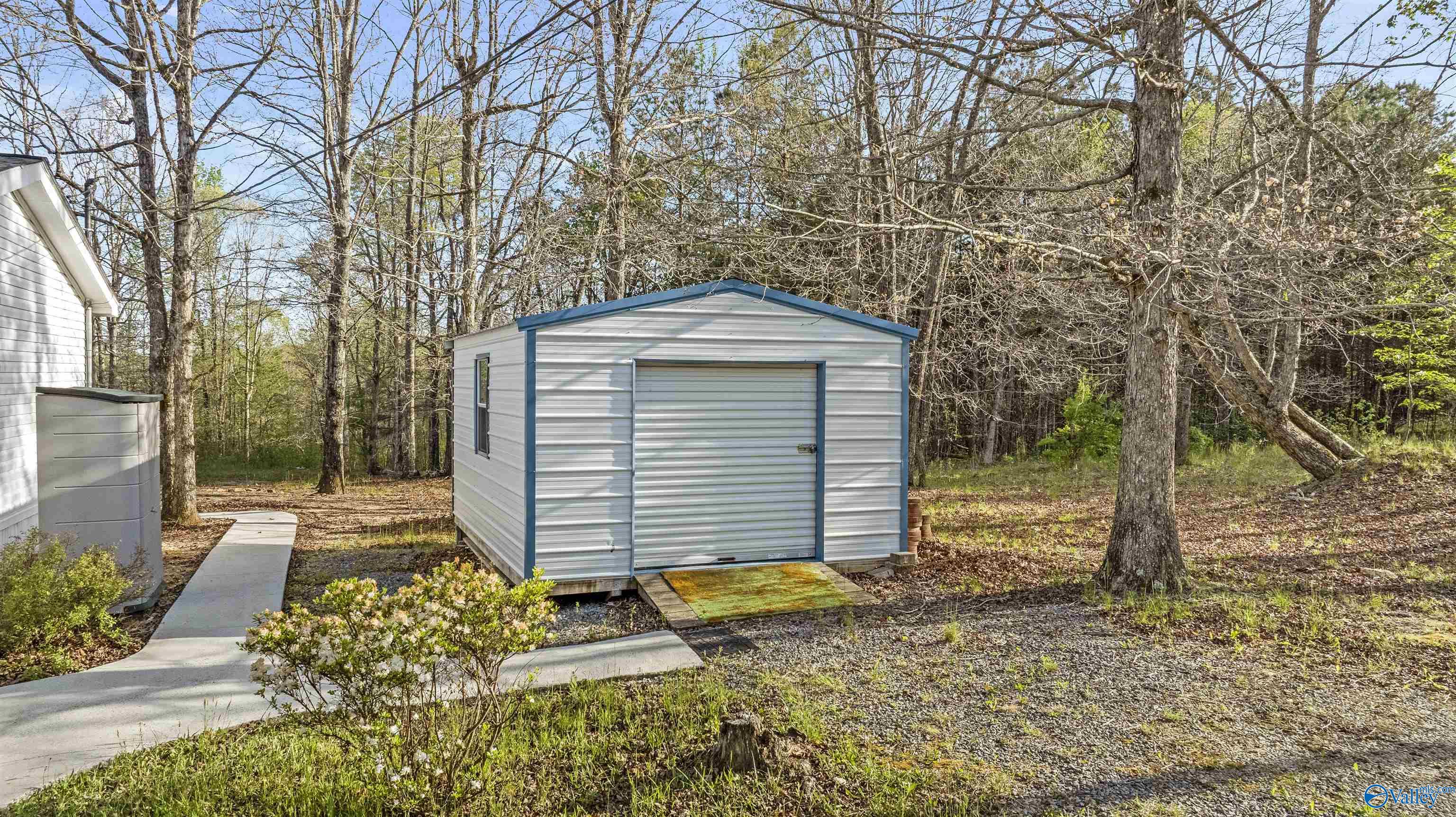 386 County Road 520