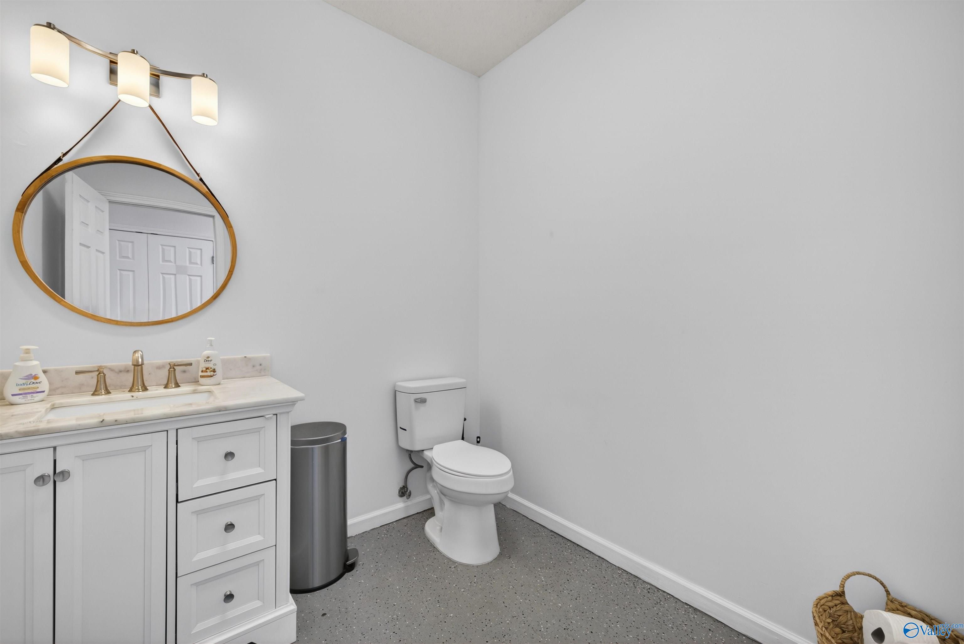 1250 Warehouse Drive