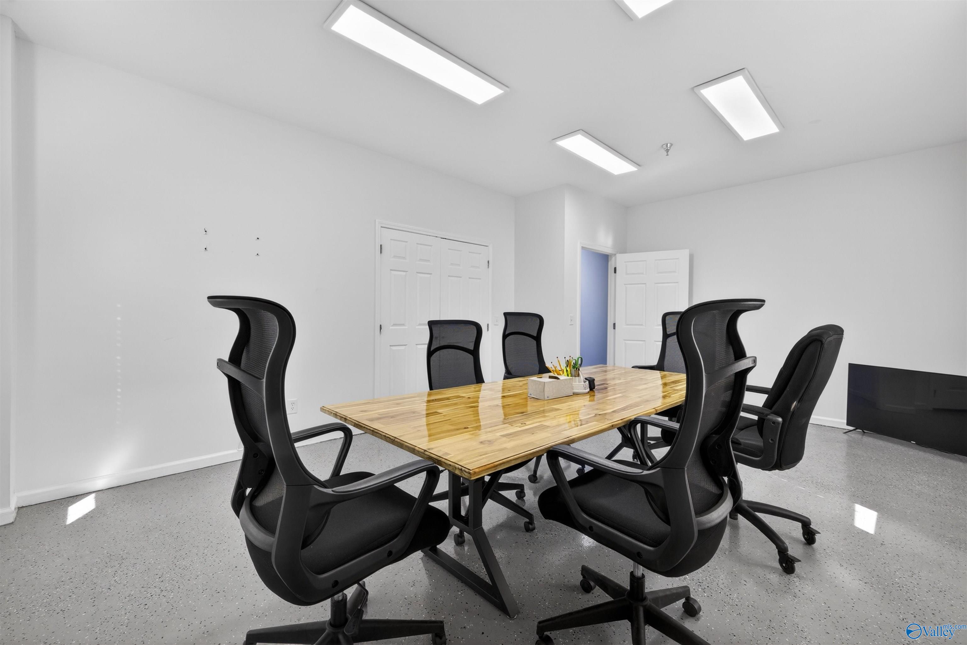 1250 Warehouse Drive