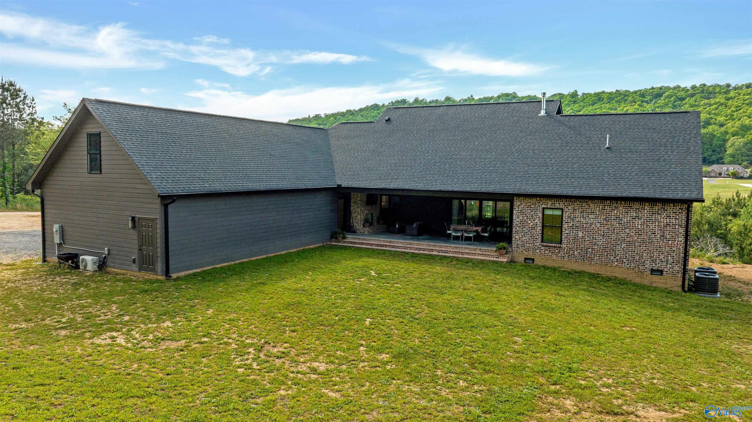 199 County Road 894