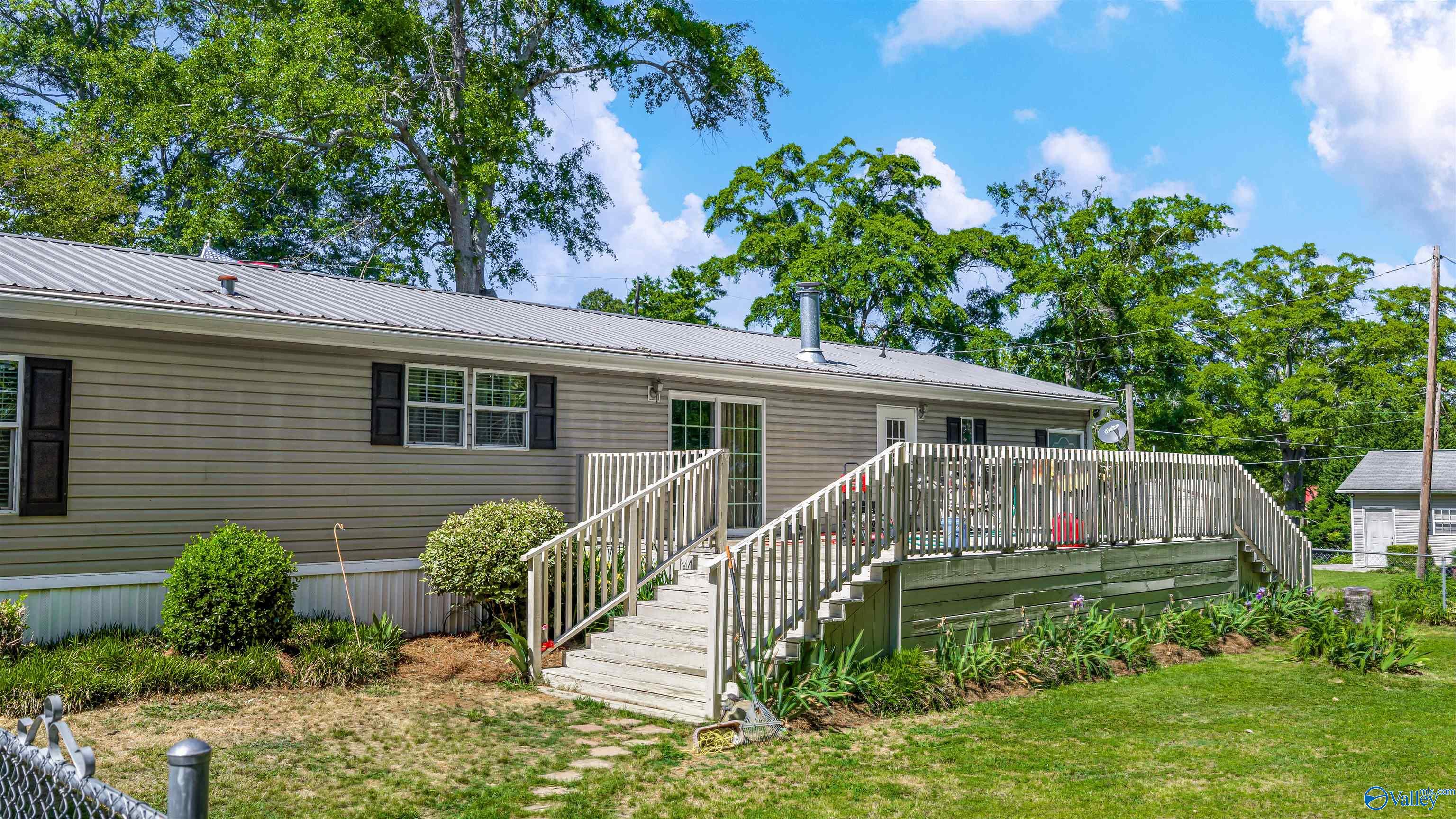 20 County Road 371