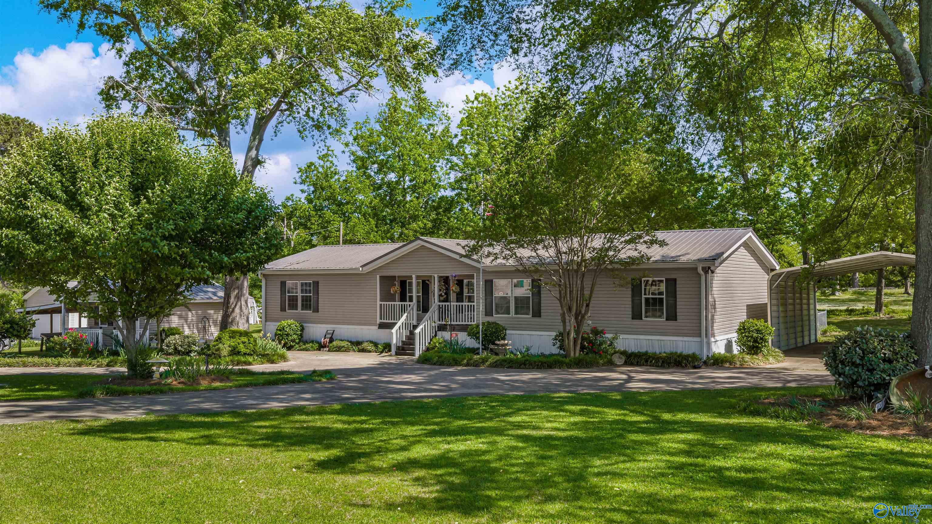 20 County Road 371