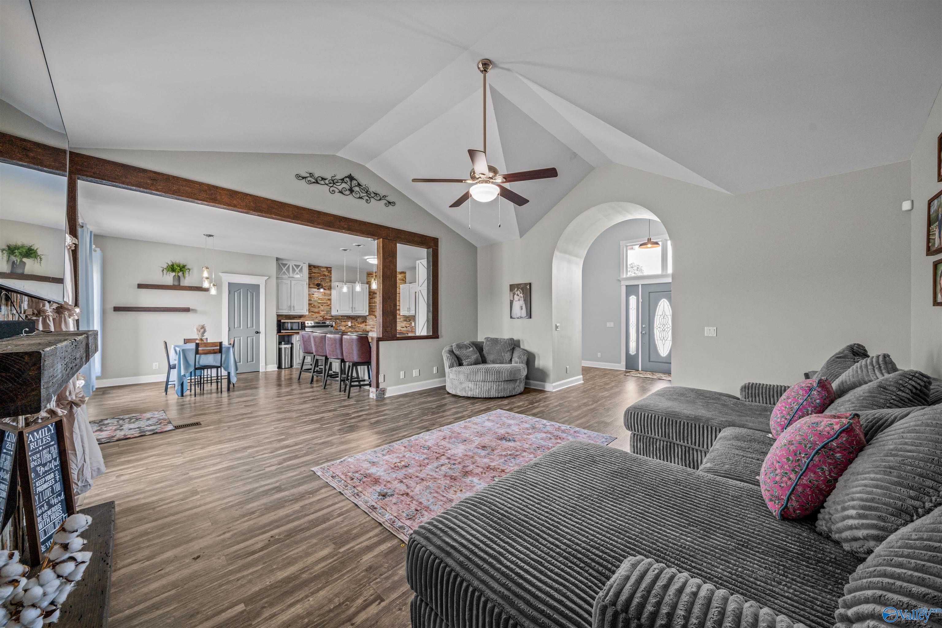 621 Sunset Drive