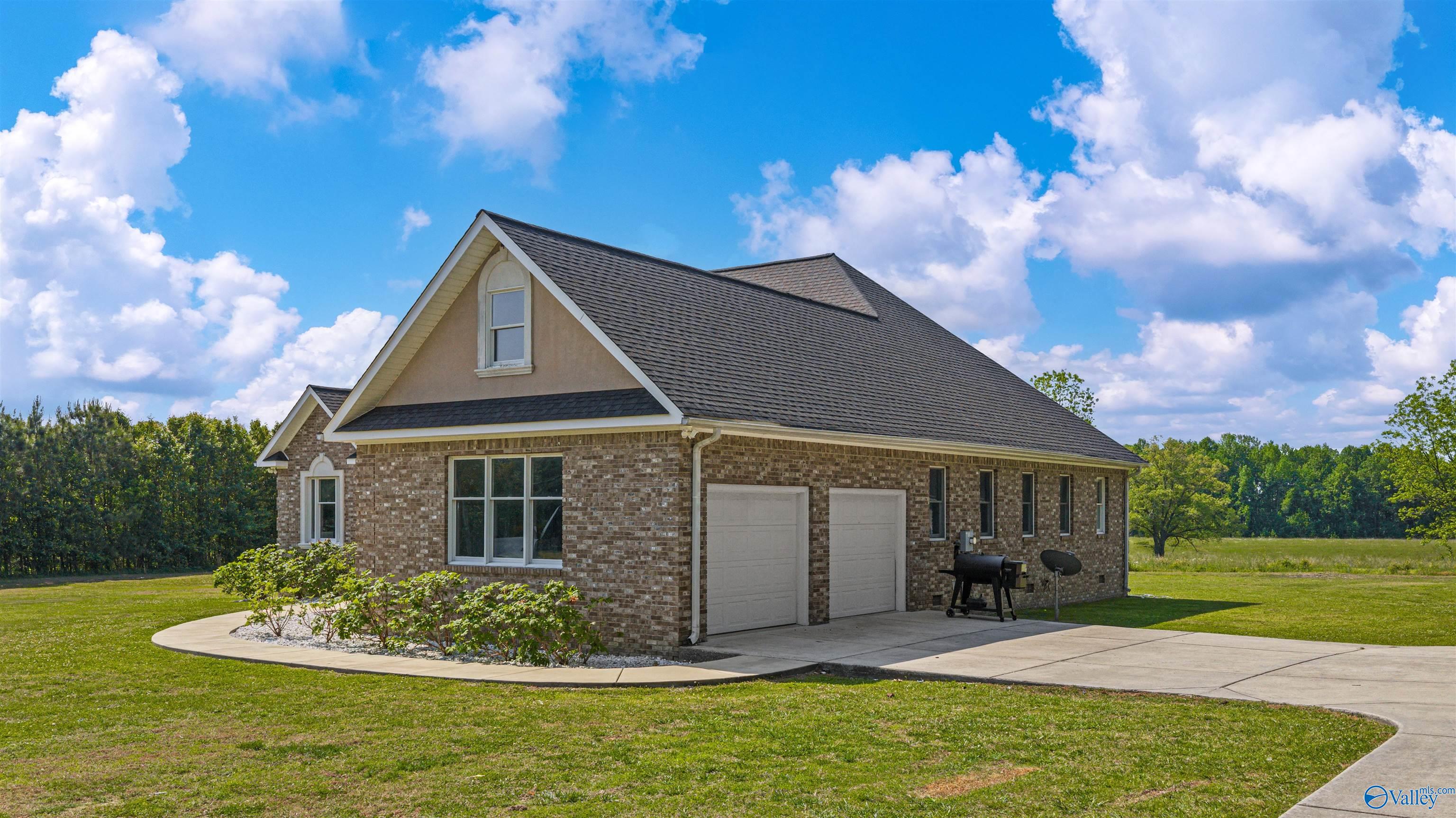 621 Sunset Drive