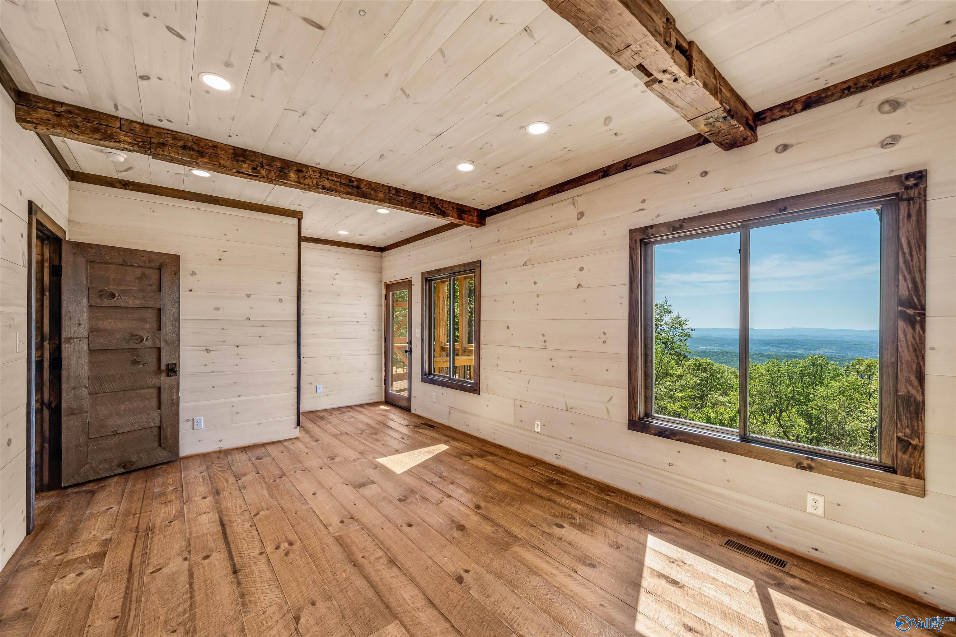 415 County Road 844