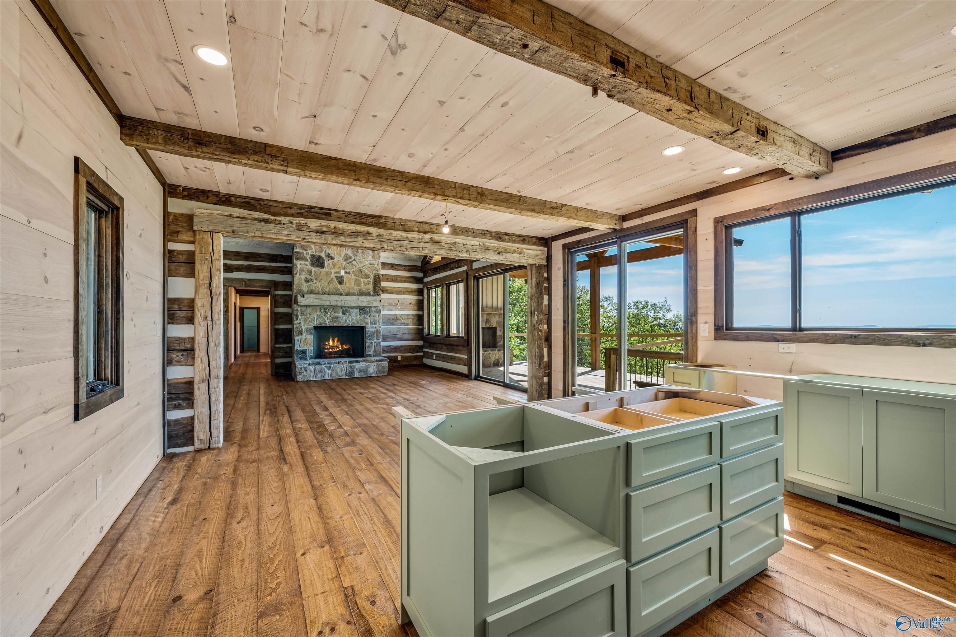 415 County Road 844