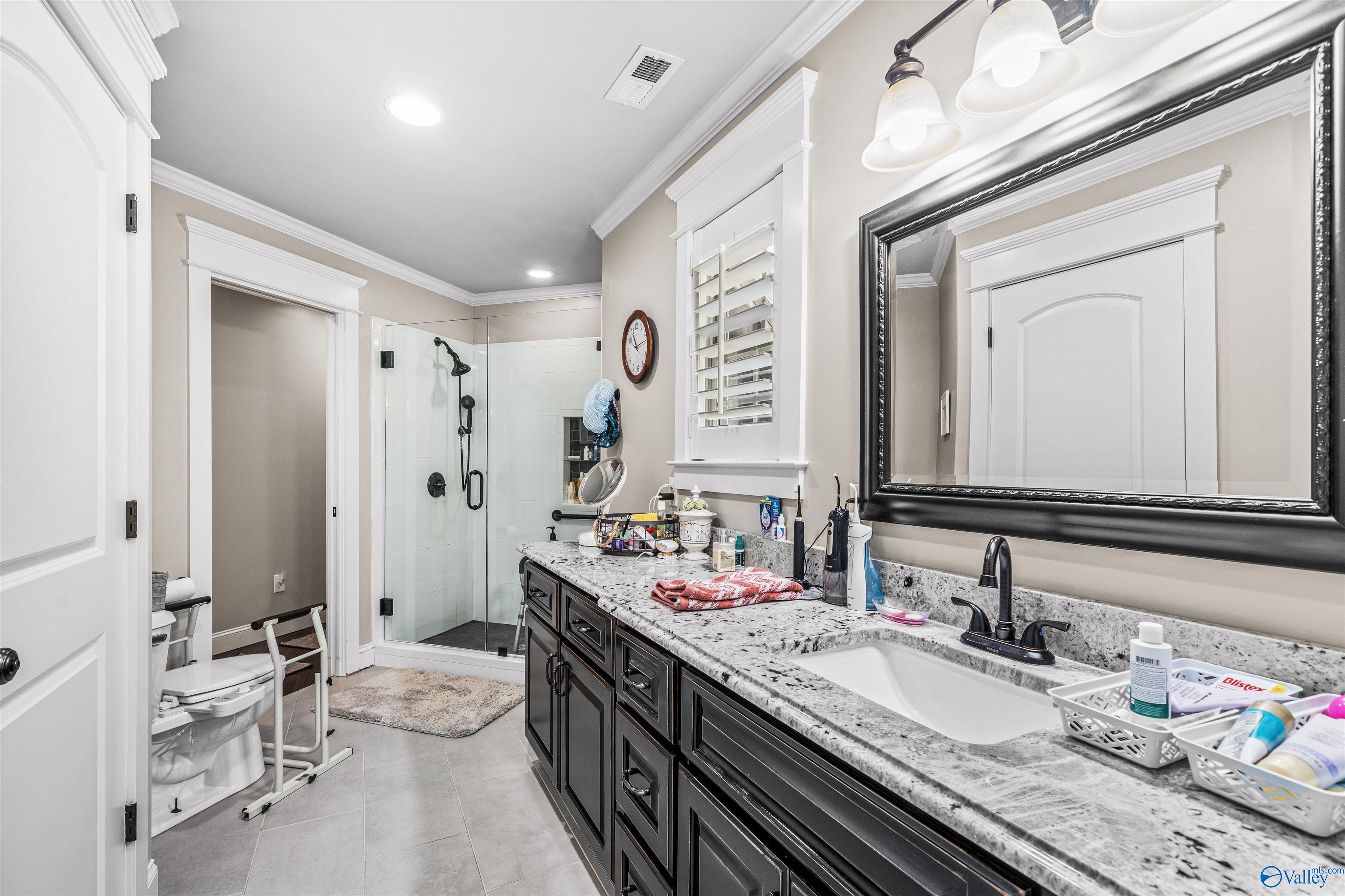 28 Caney Creek Drive