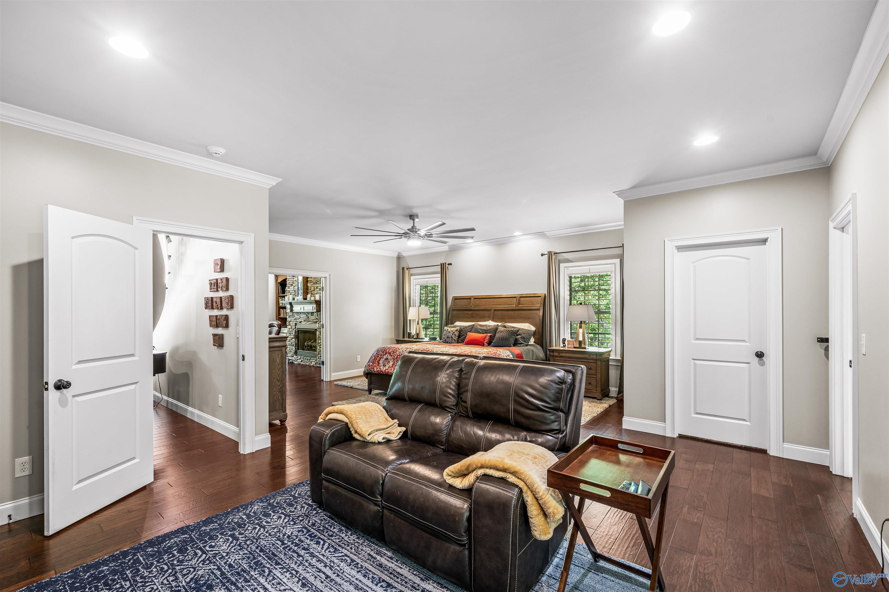 28 Caney Creek Drive