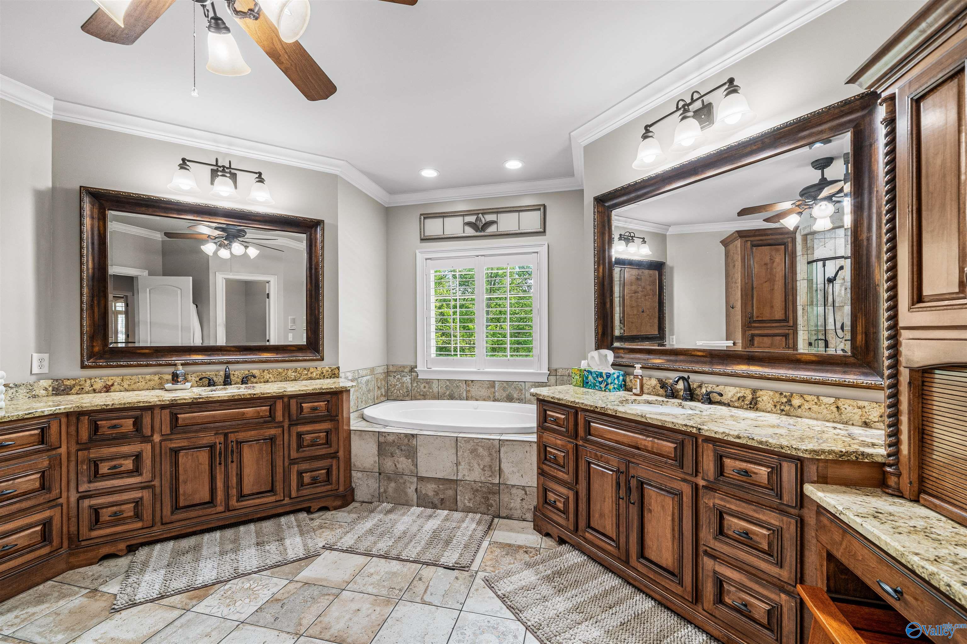 28 Caney Creek Drive