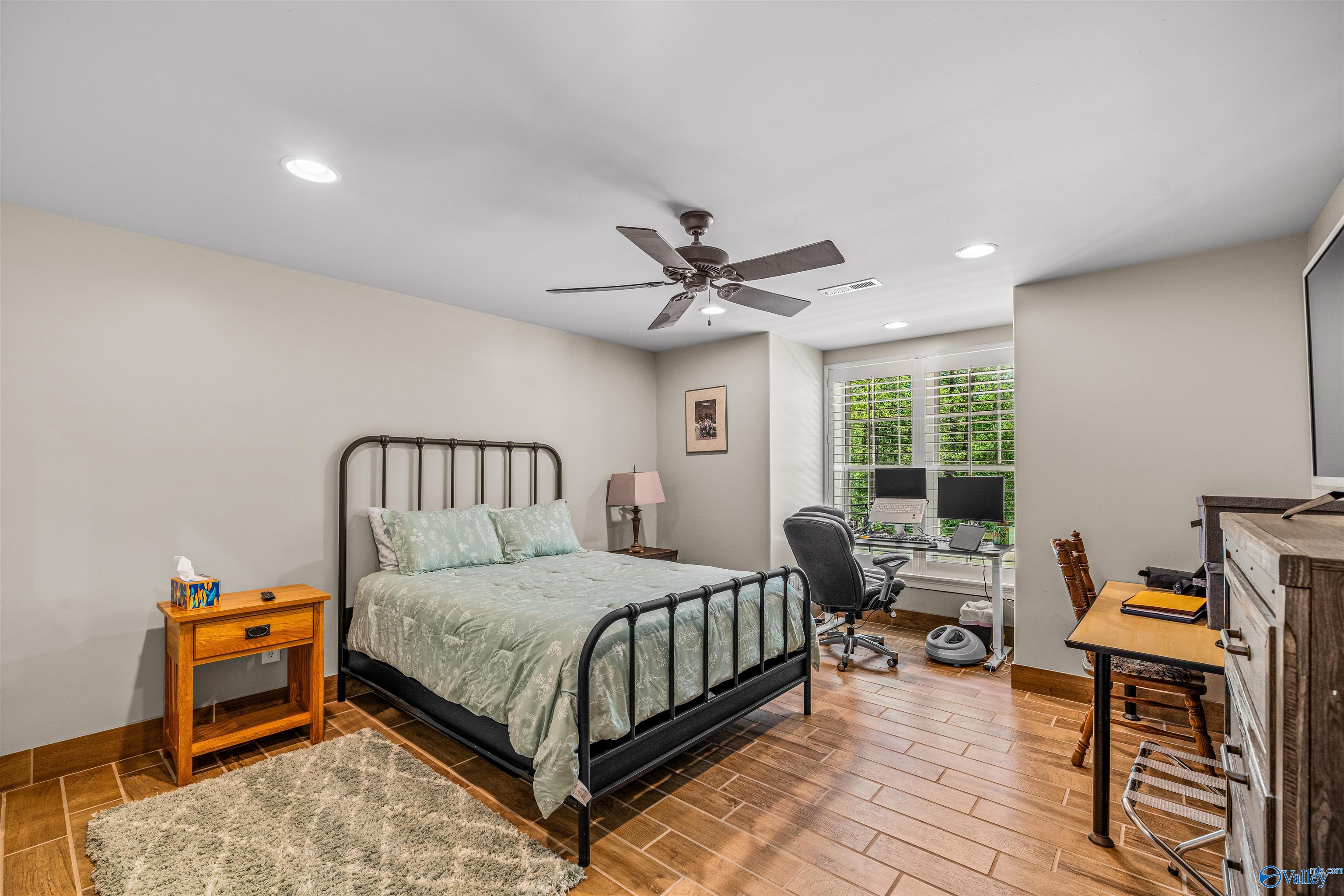 28 Caney Creek Drive