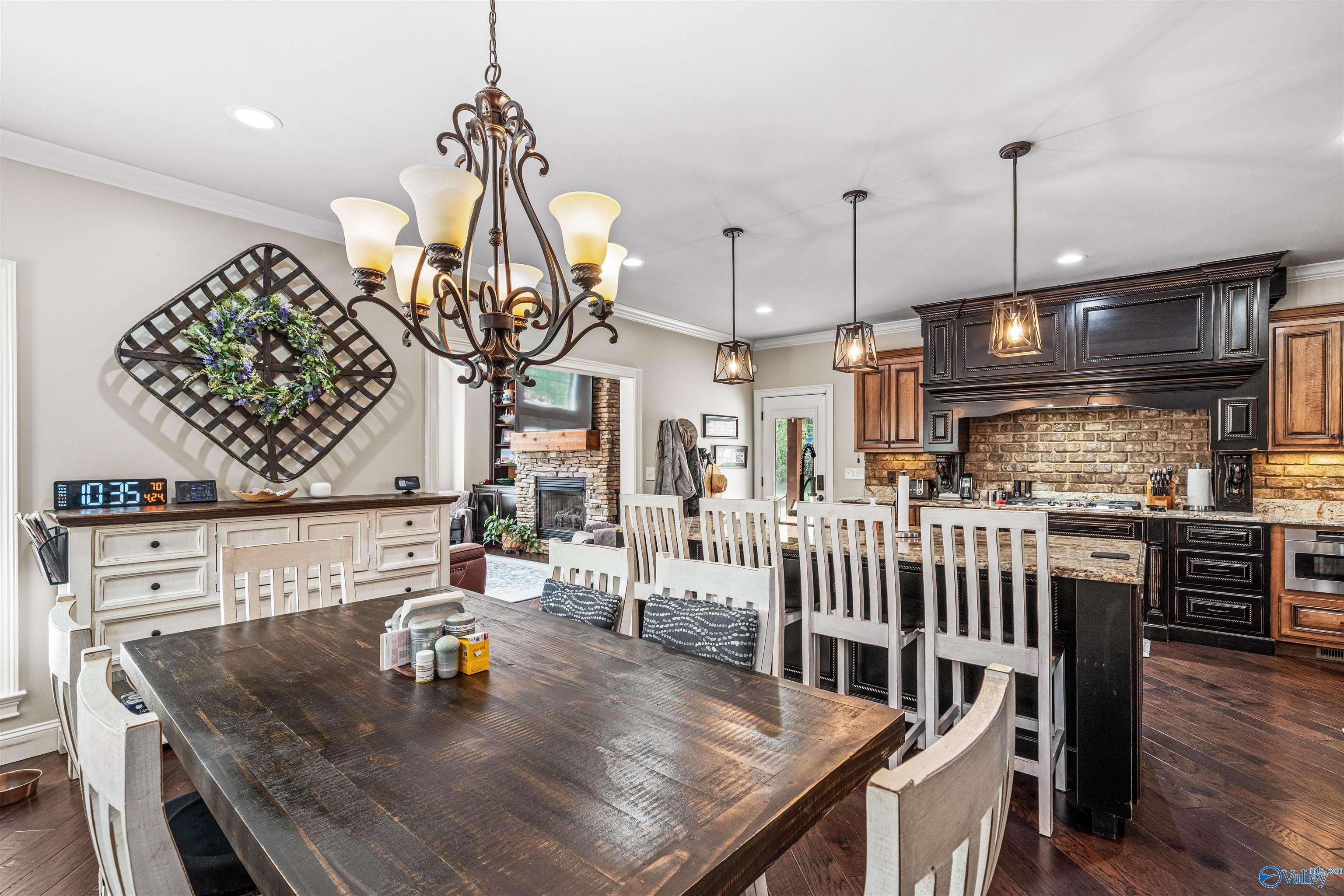 28 Caney Creek Drive