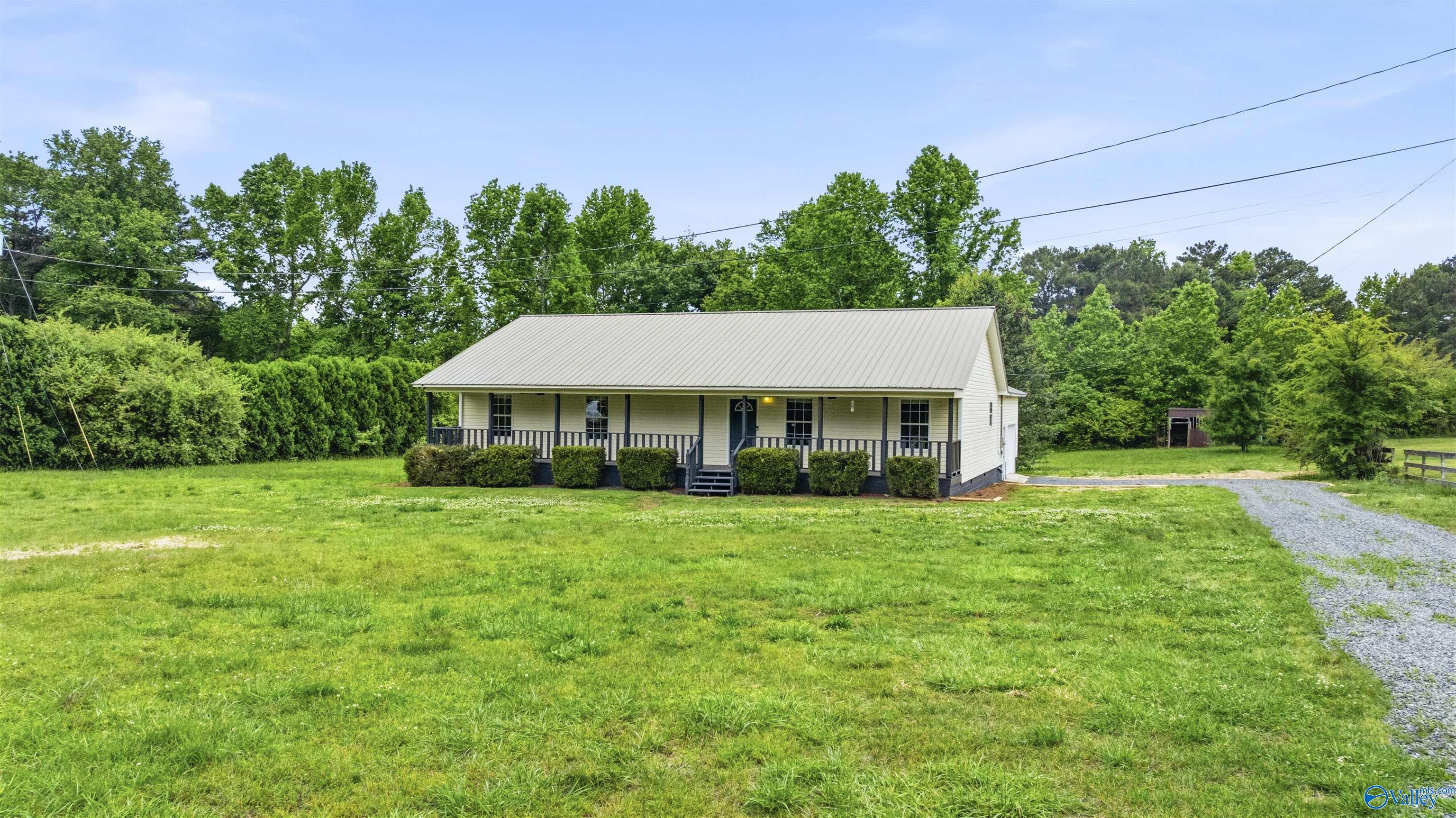 1211 Thornhill Road