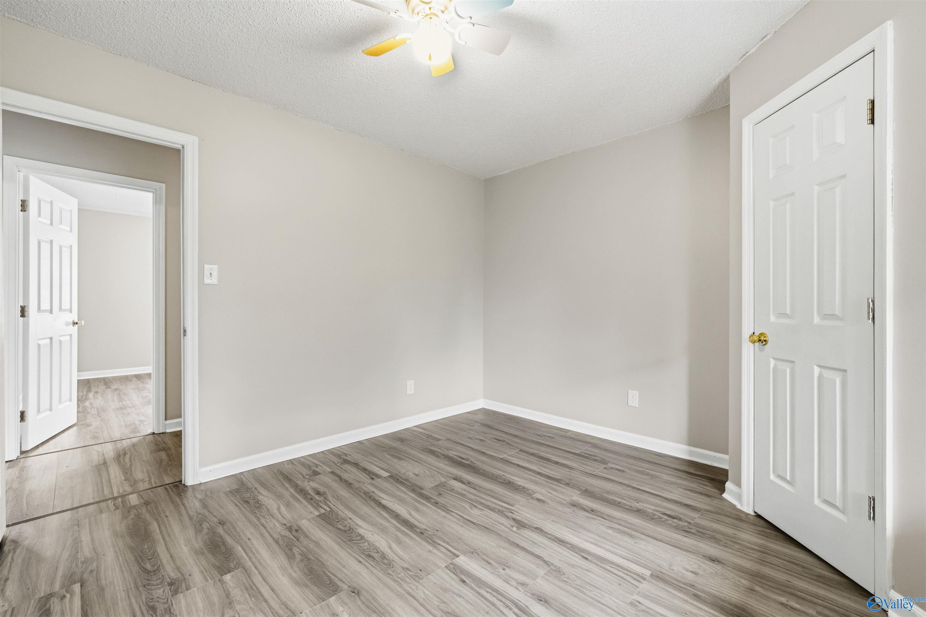 1211 Thornhill Road
