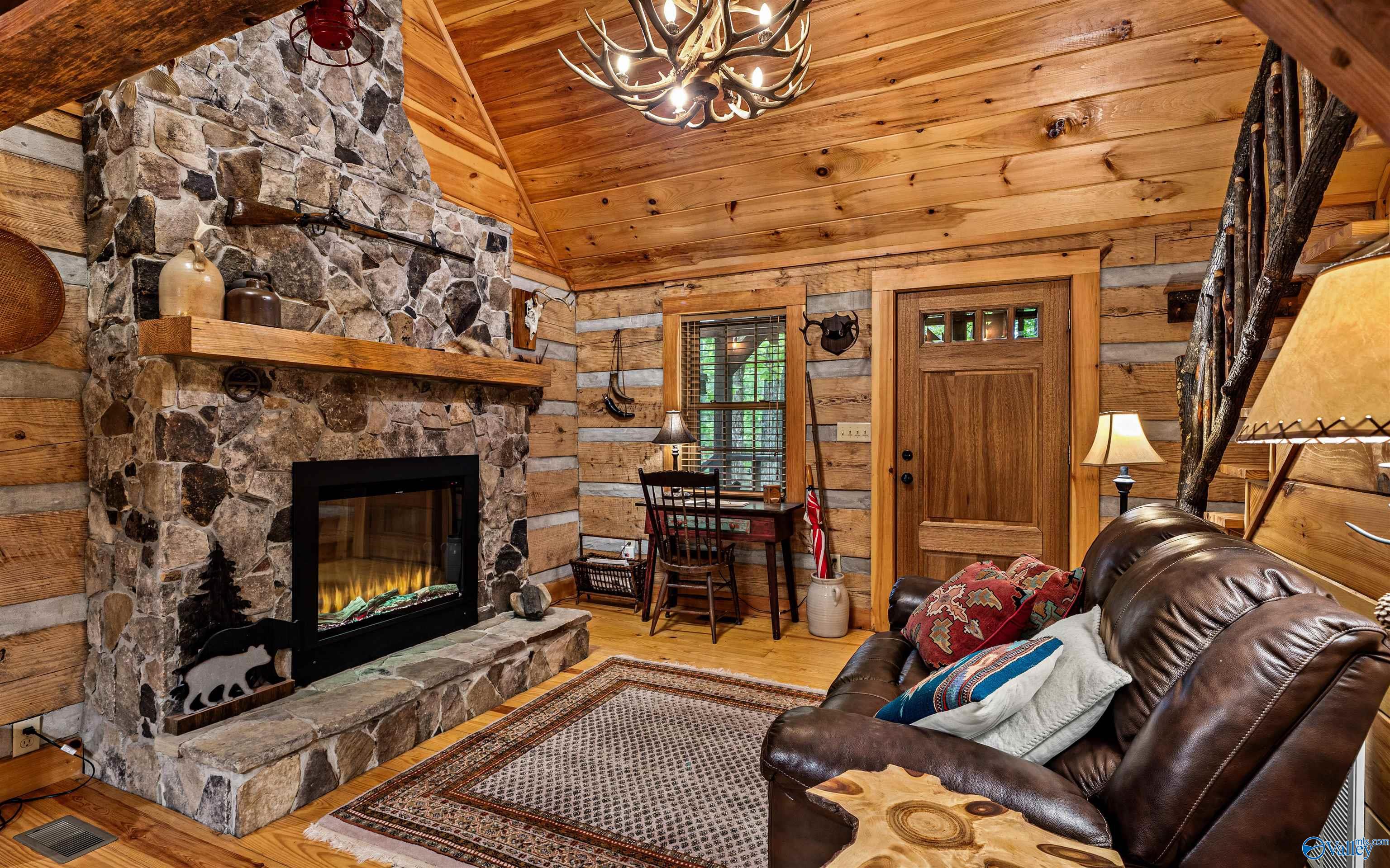 72 Road 9083