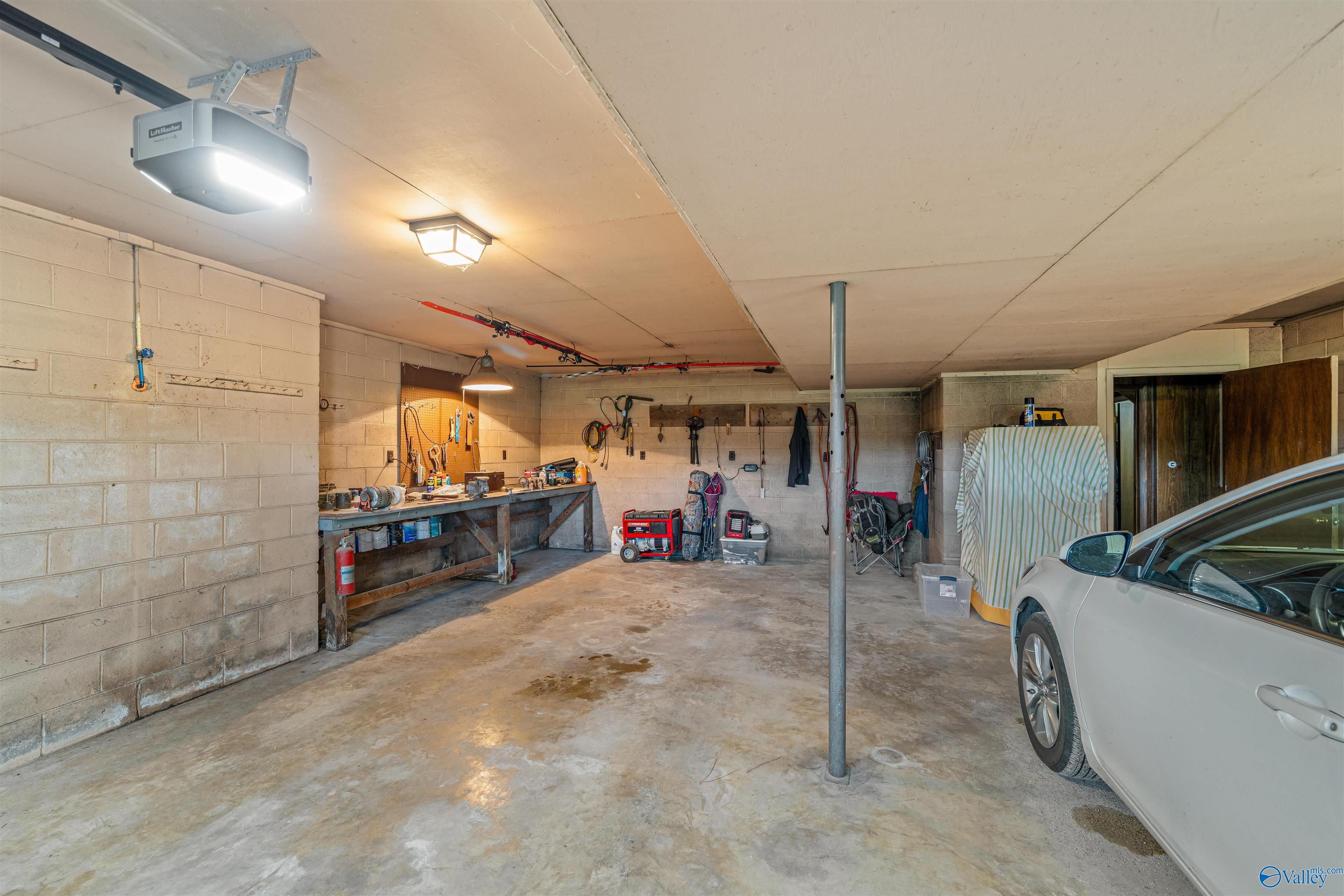36029 Highway 75