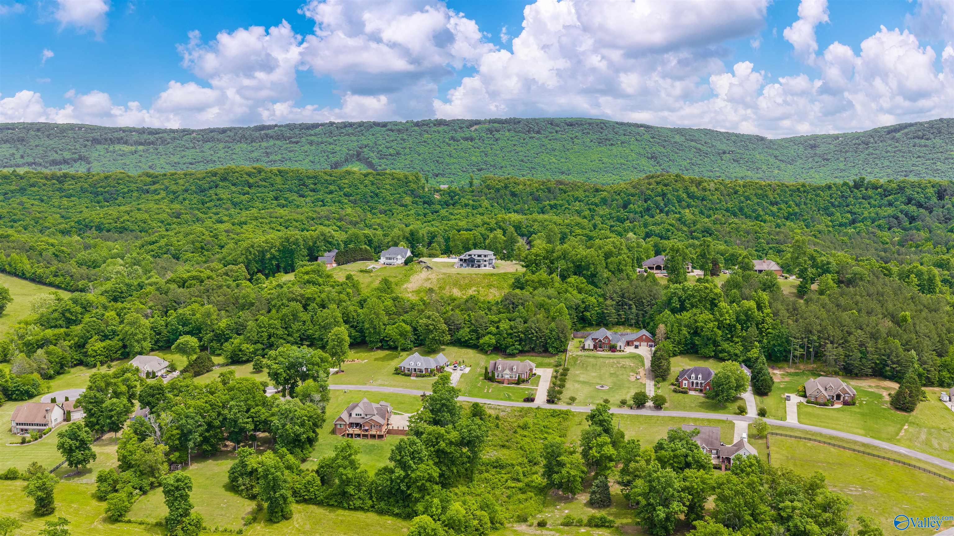 186 County Road 1026