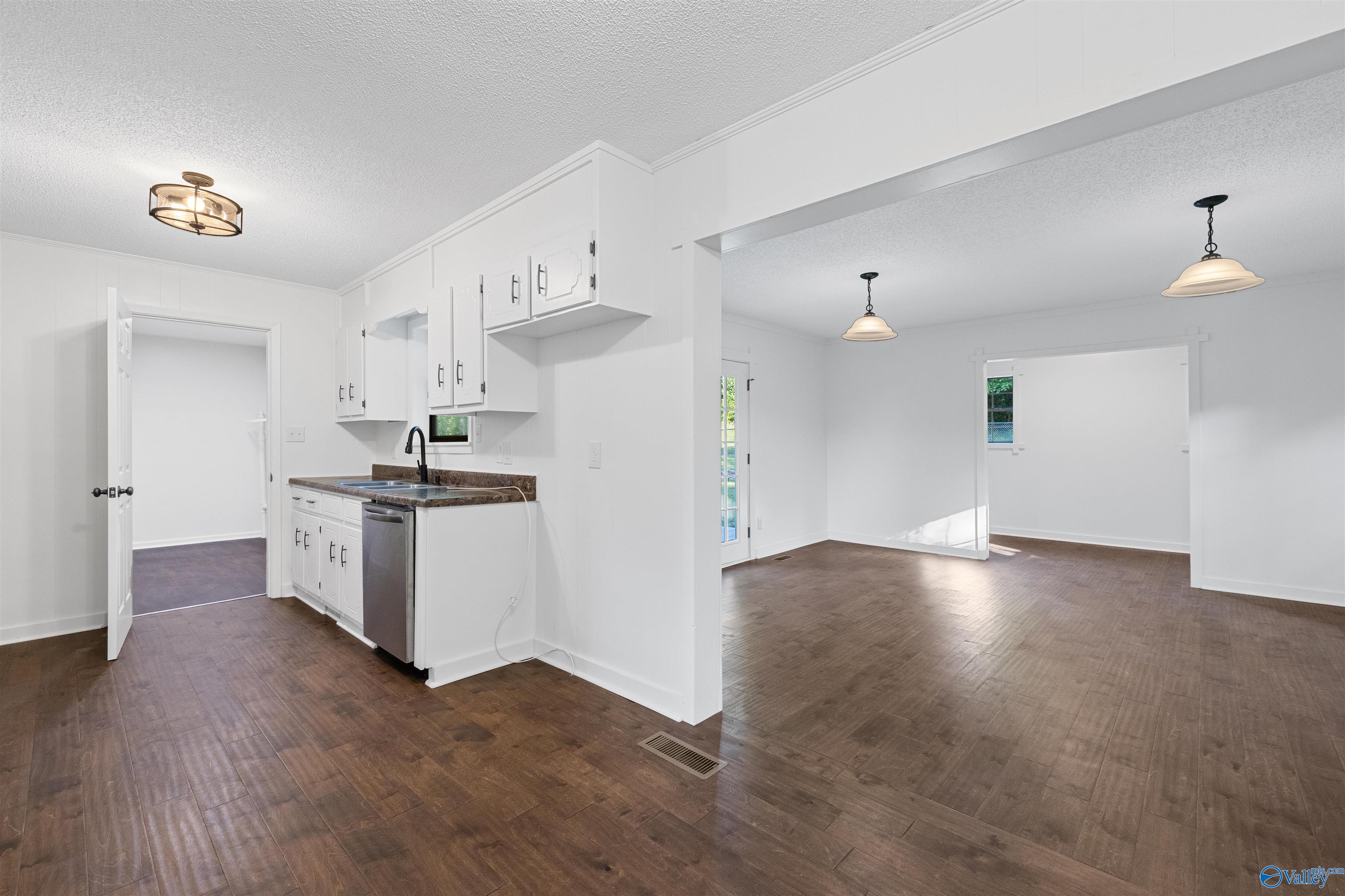 5008 County Road 121
