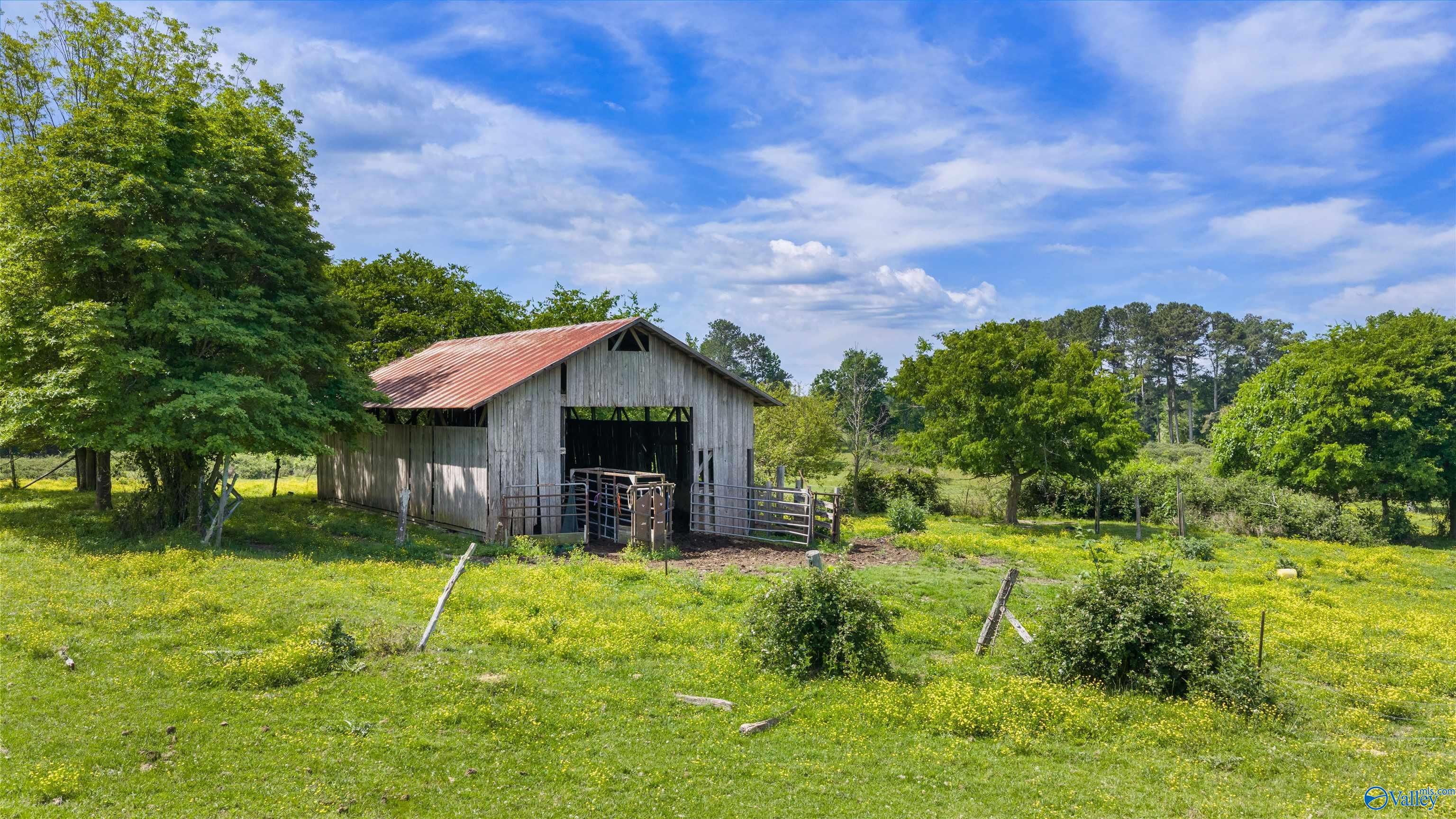 1048 County Road 730