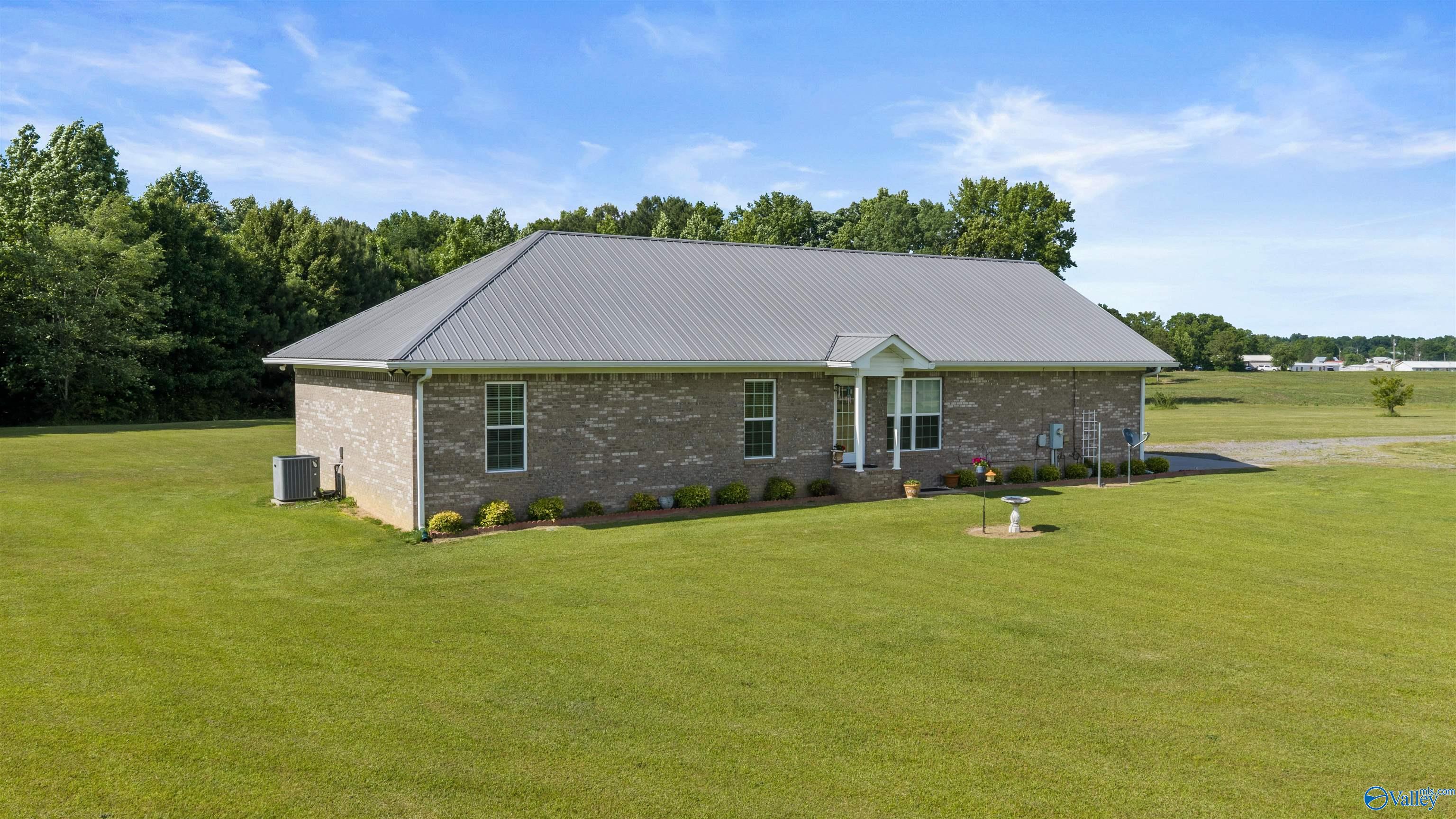 784 County Road 33