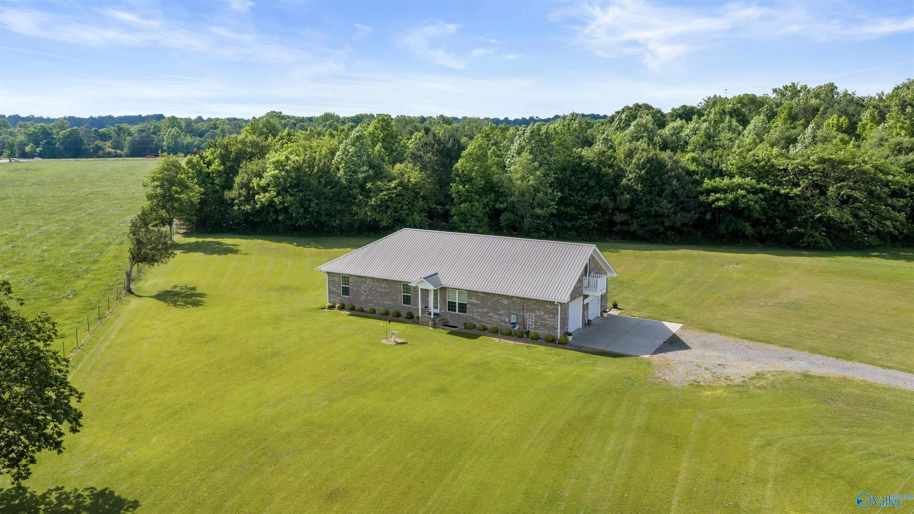 784 County Road 33
