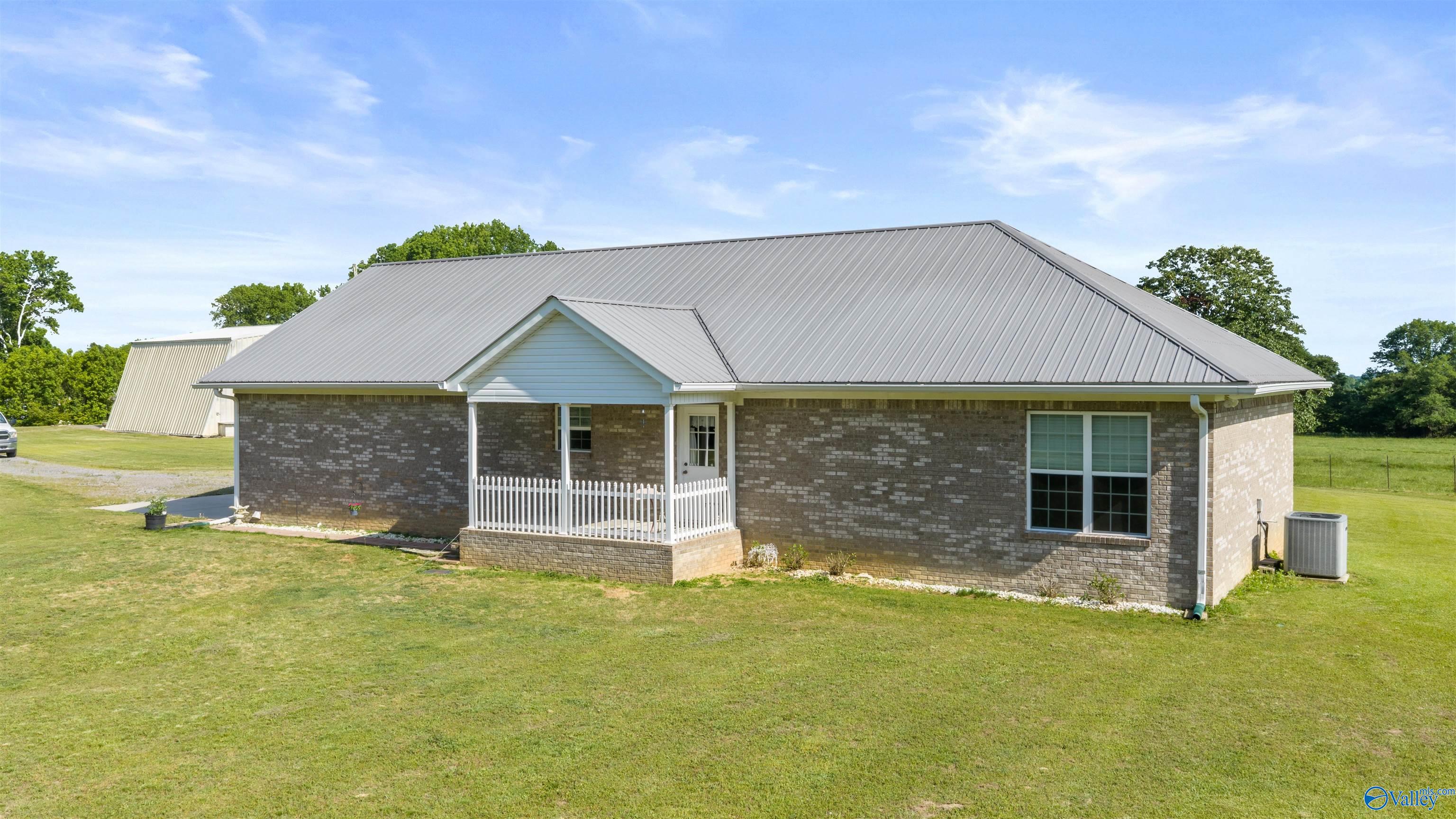 784 County Road 33