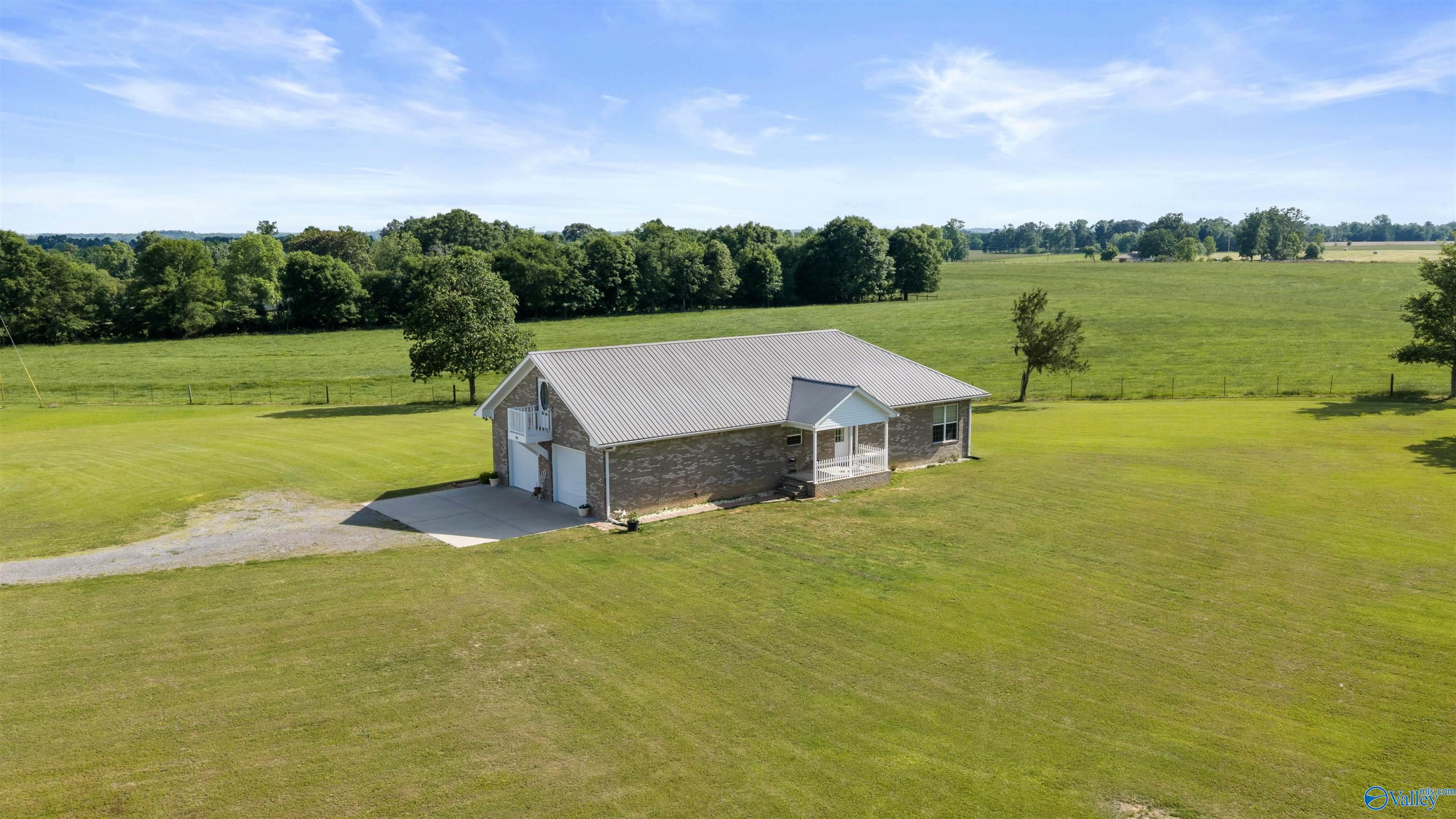 784 County Road 33