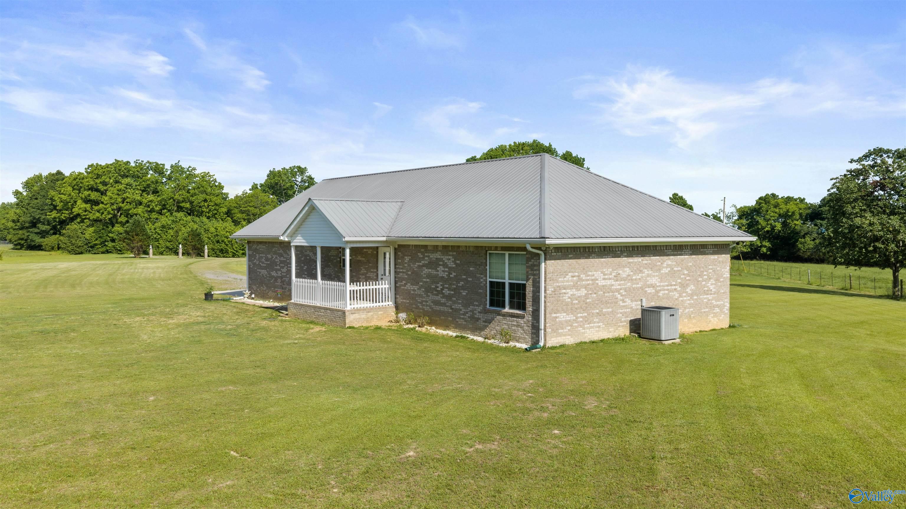 784 County Road 33