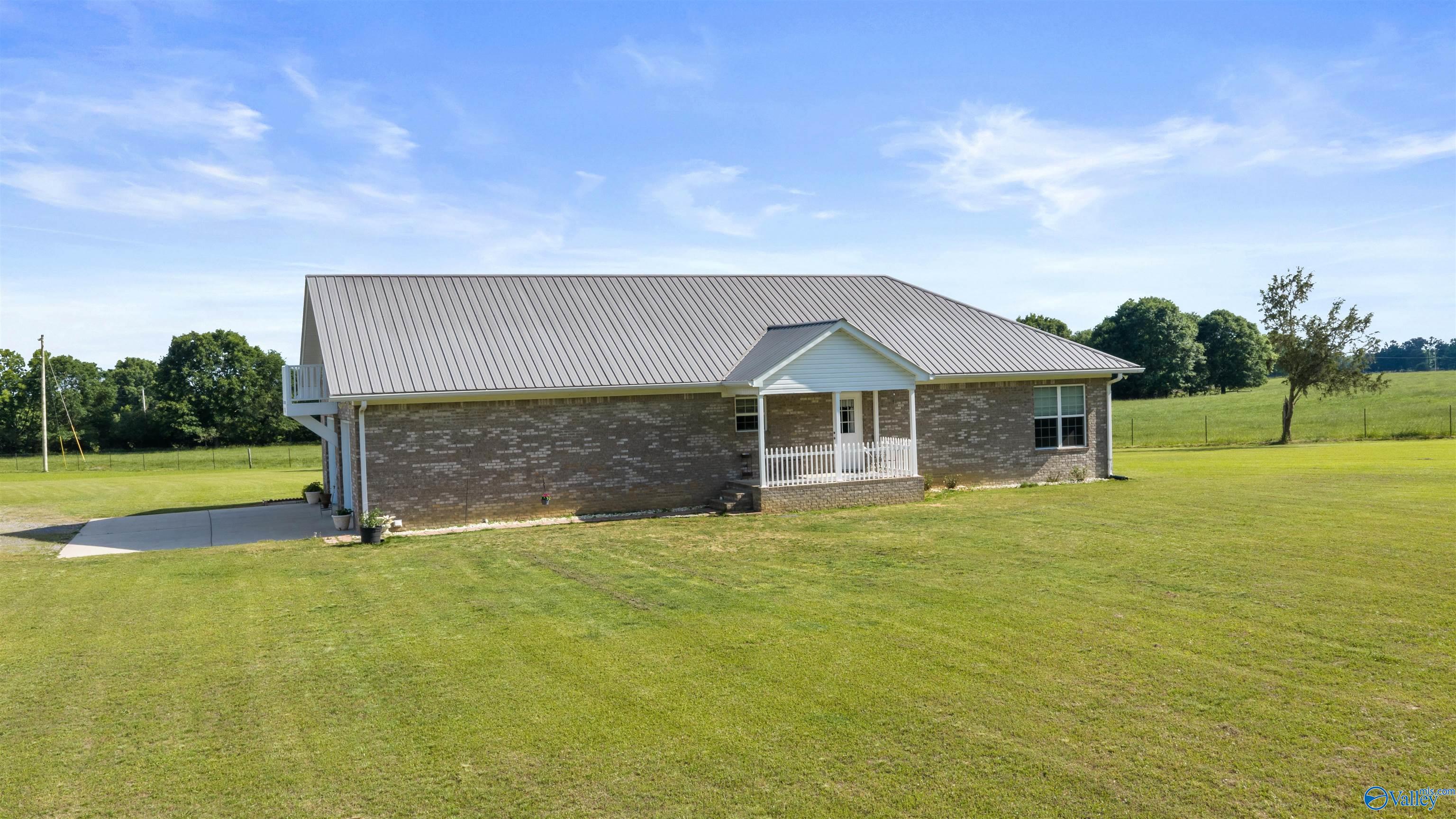 784 County Road 33