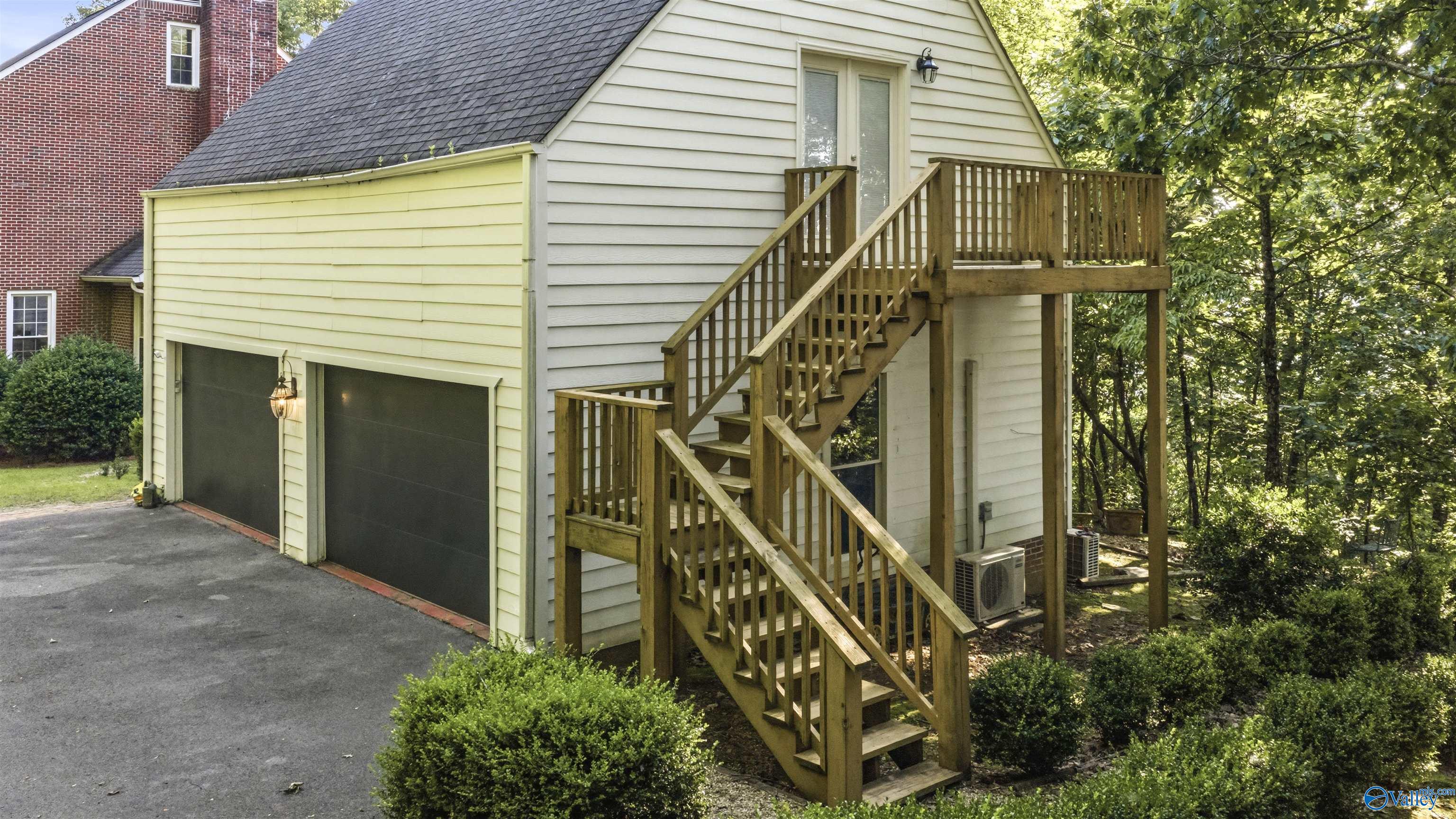 17693 County Road 89
