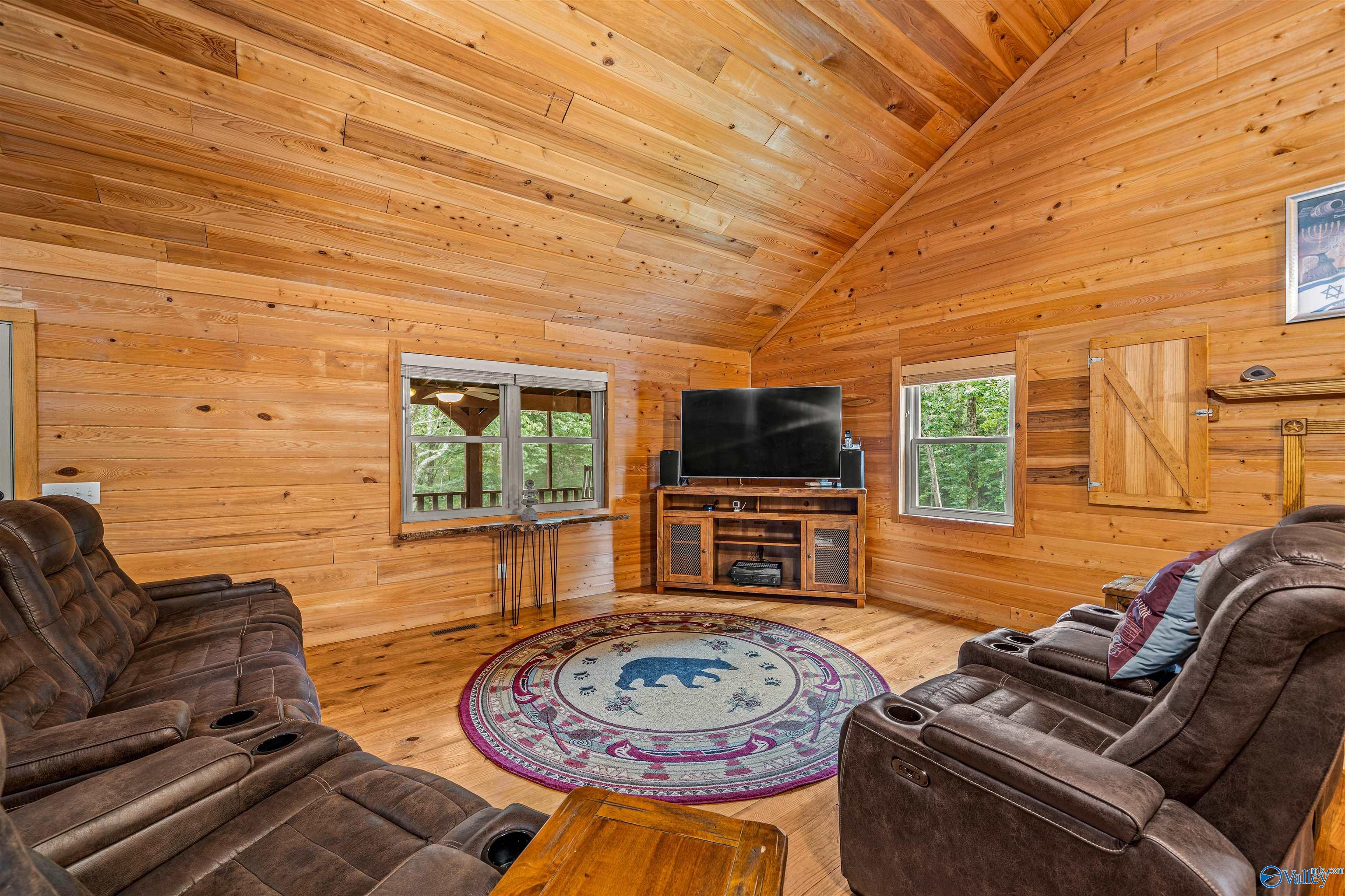 400 County Road 369