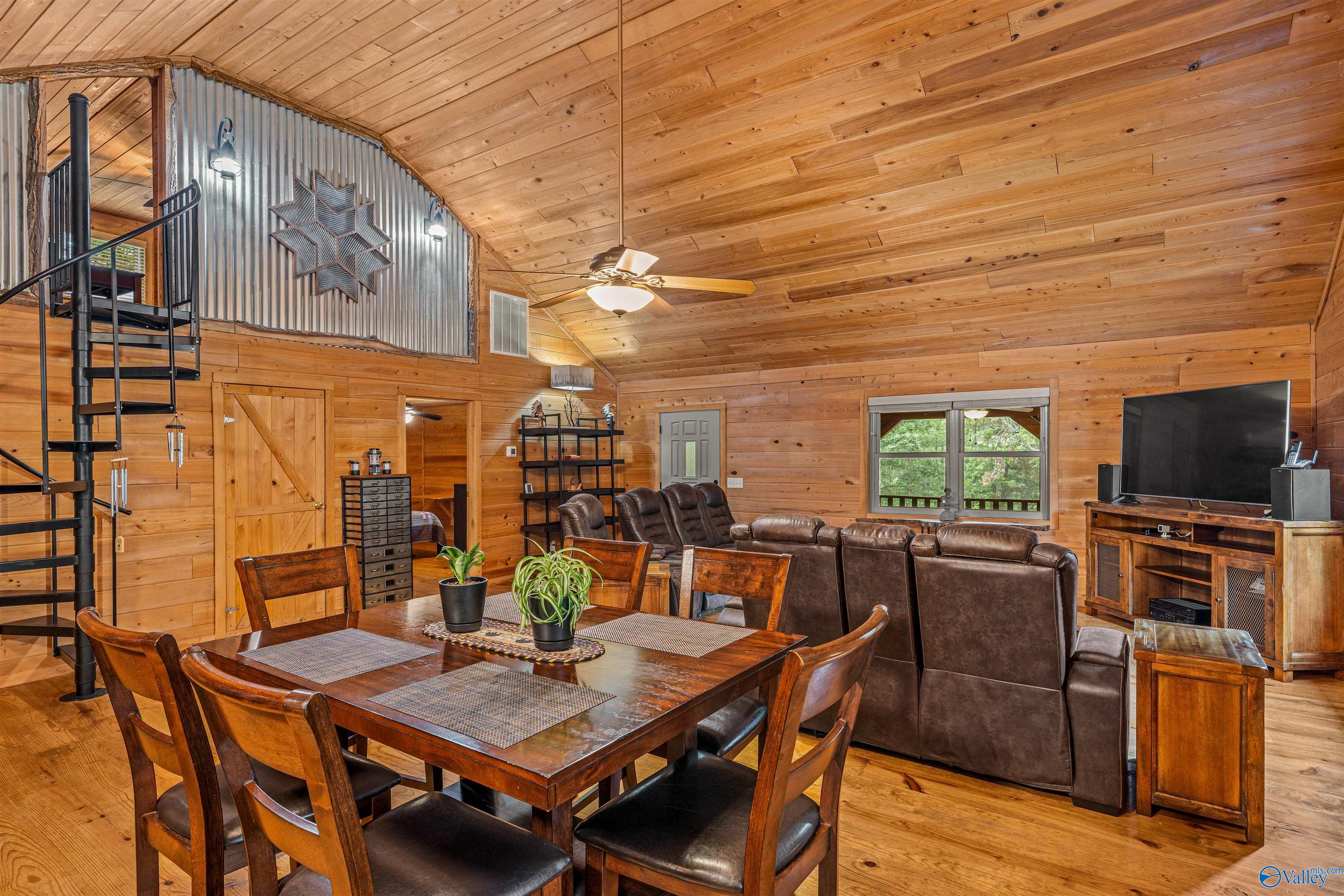 400 County Road 369