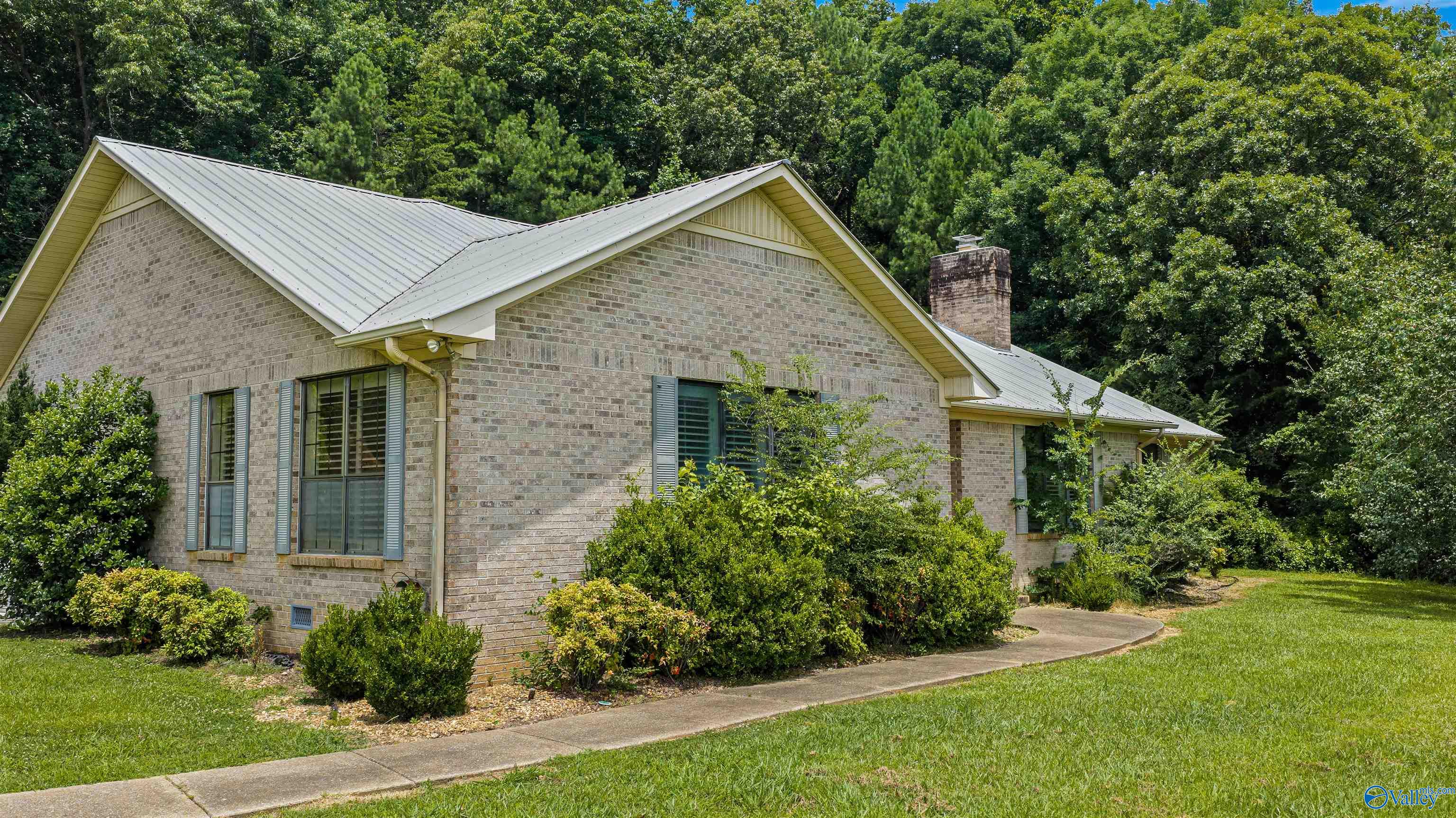 4486 County Road 458