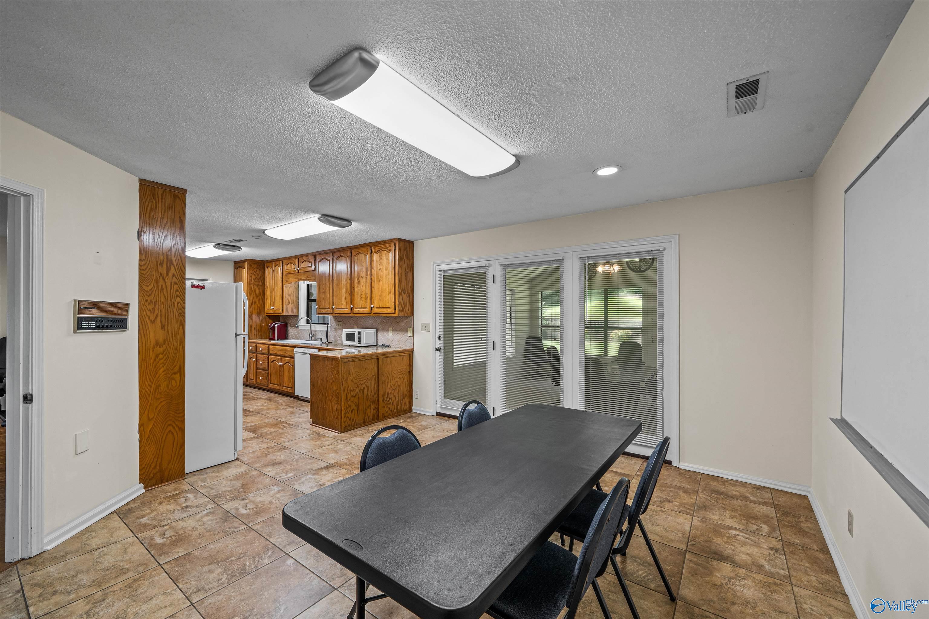 4486 County Road 458