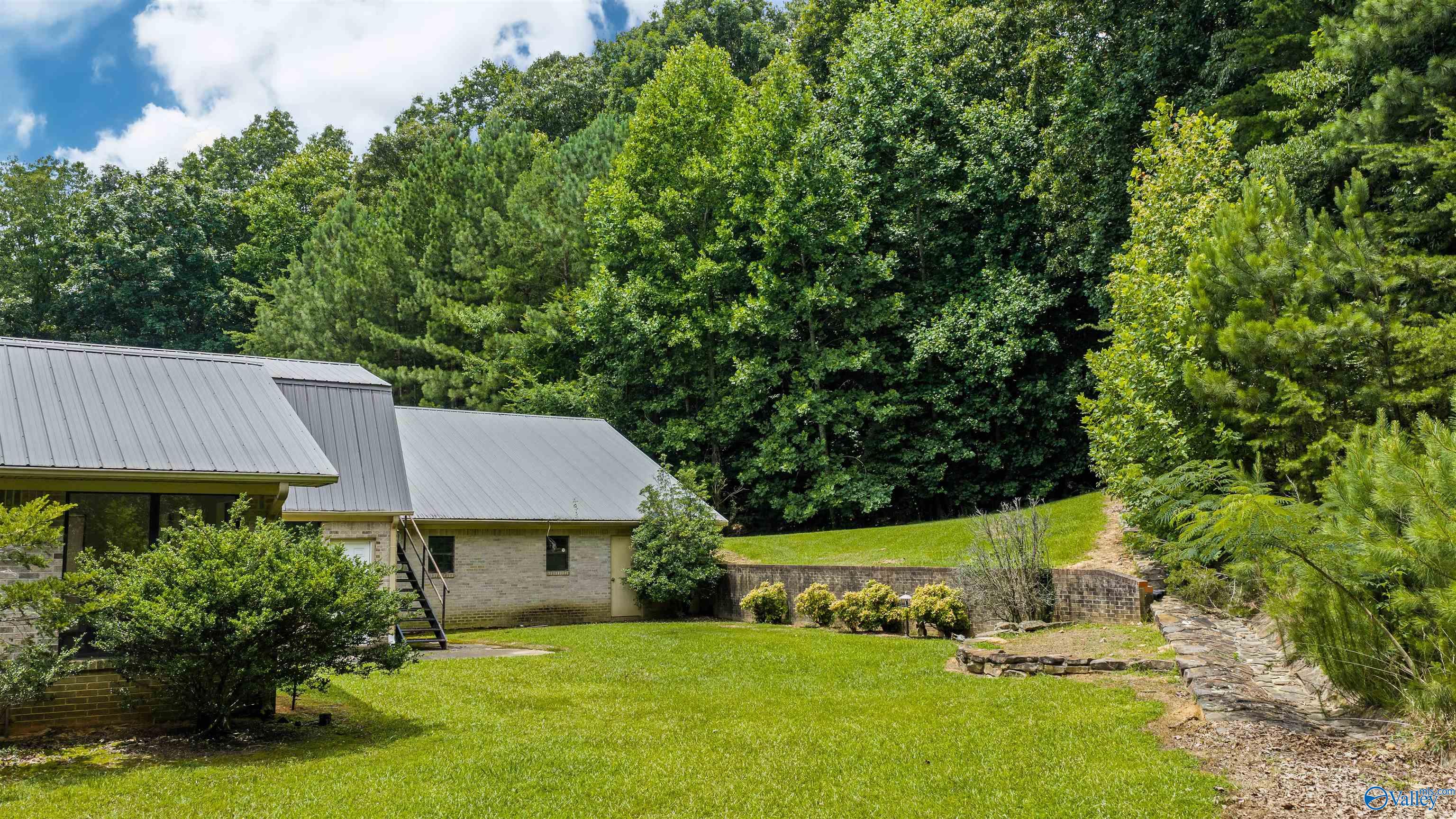 4486 County Road 458