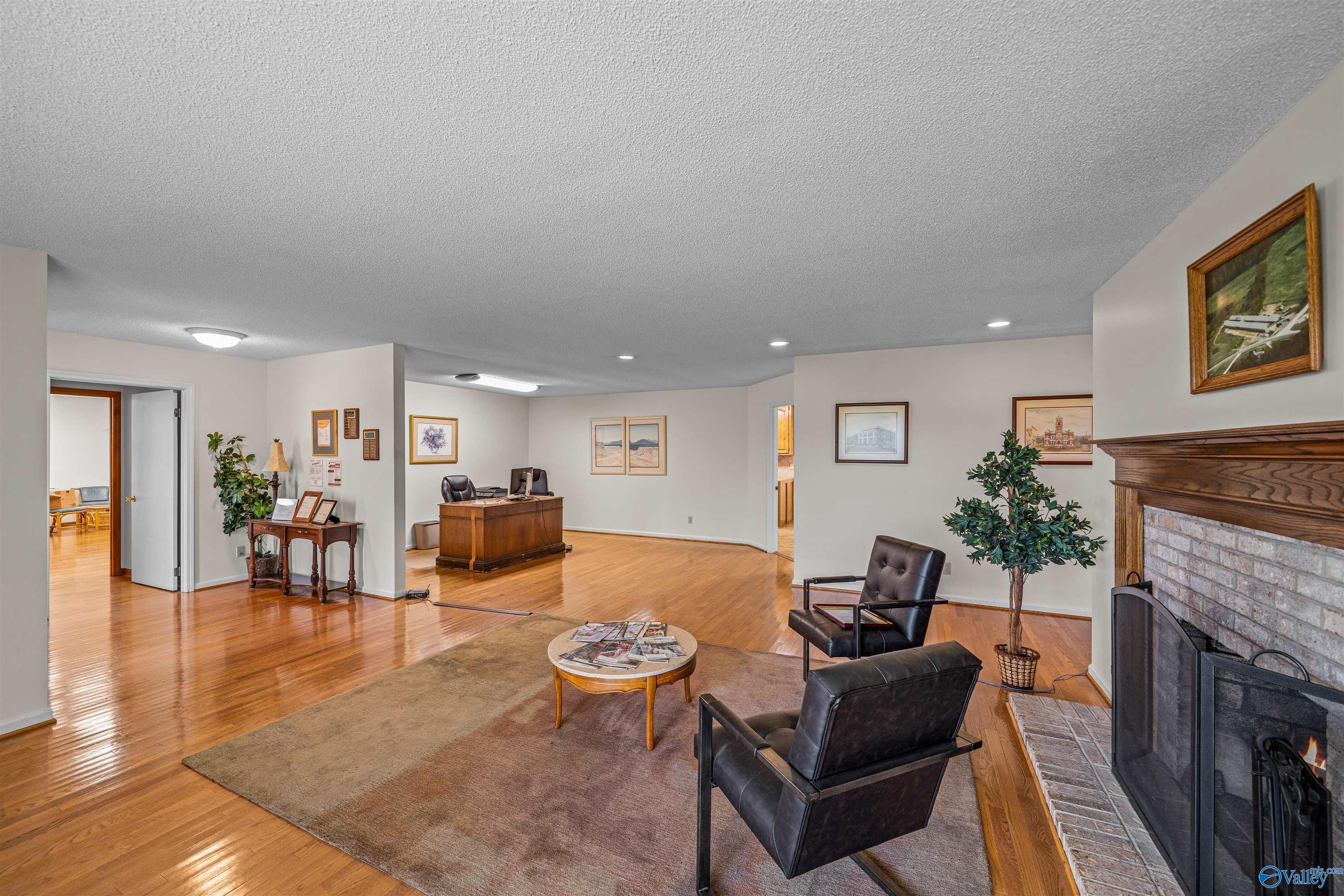 4486 County Road 458