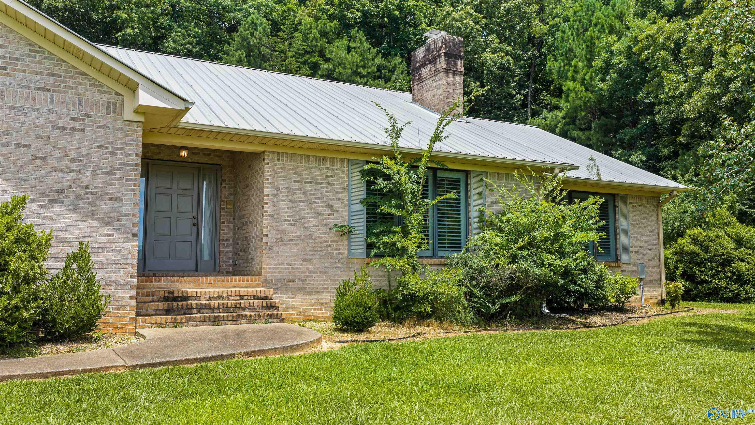 4486 County Road 458