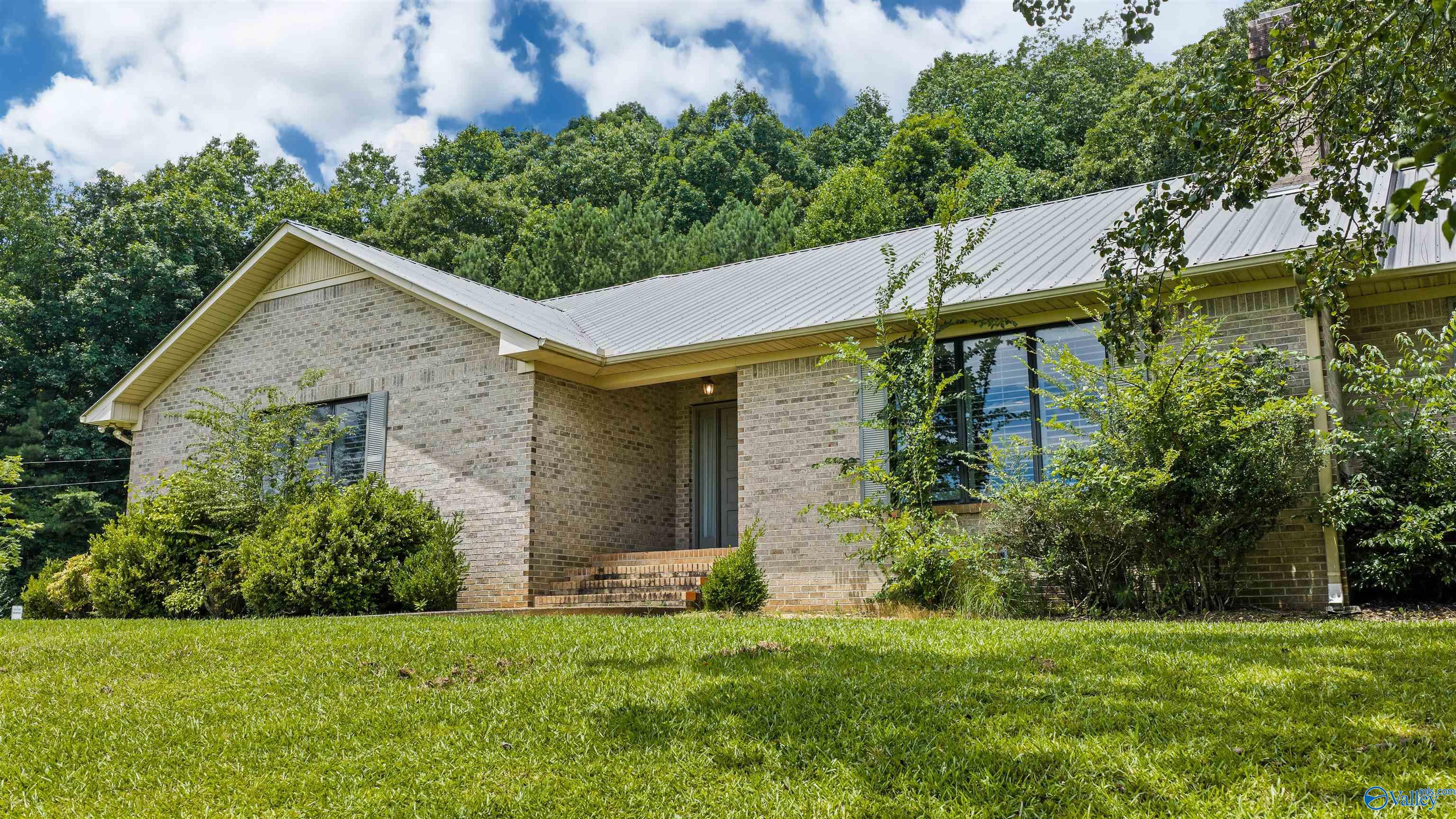 4486 County Road 458