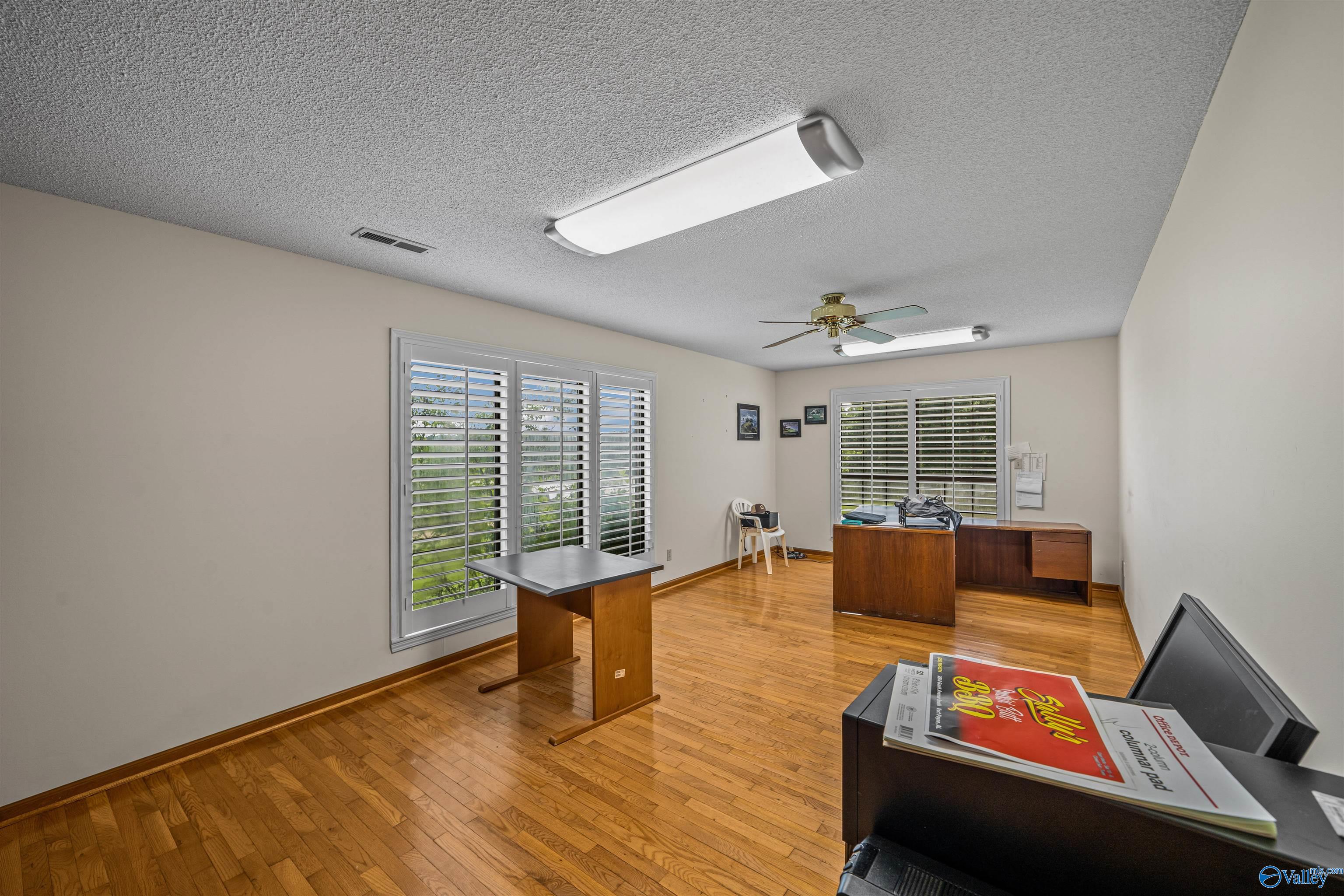 4486 County Road 458