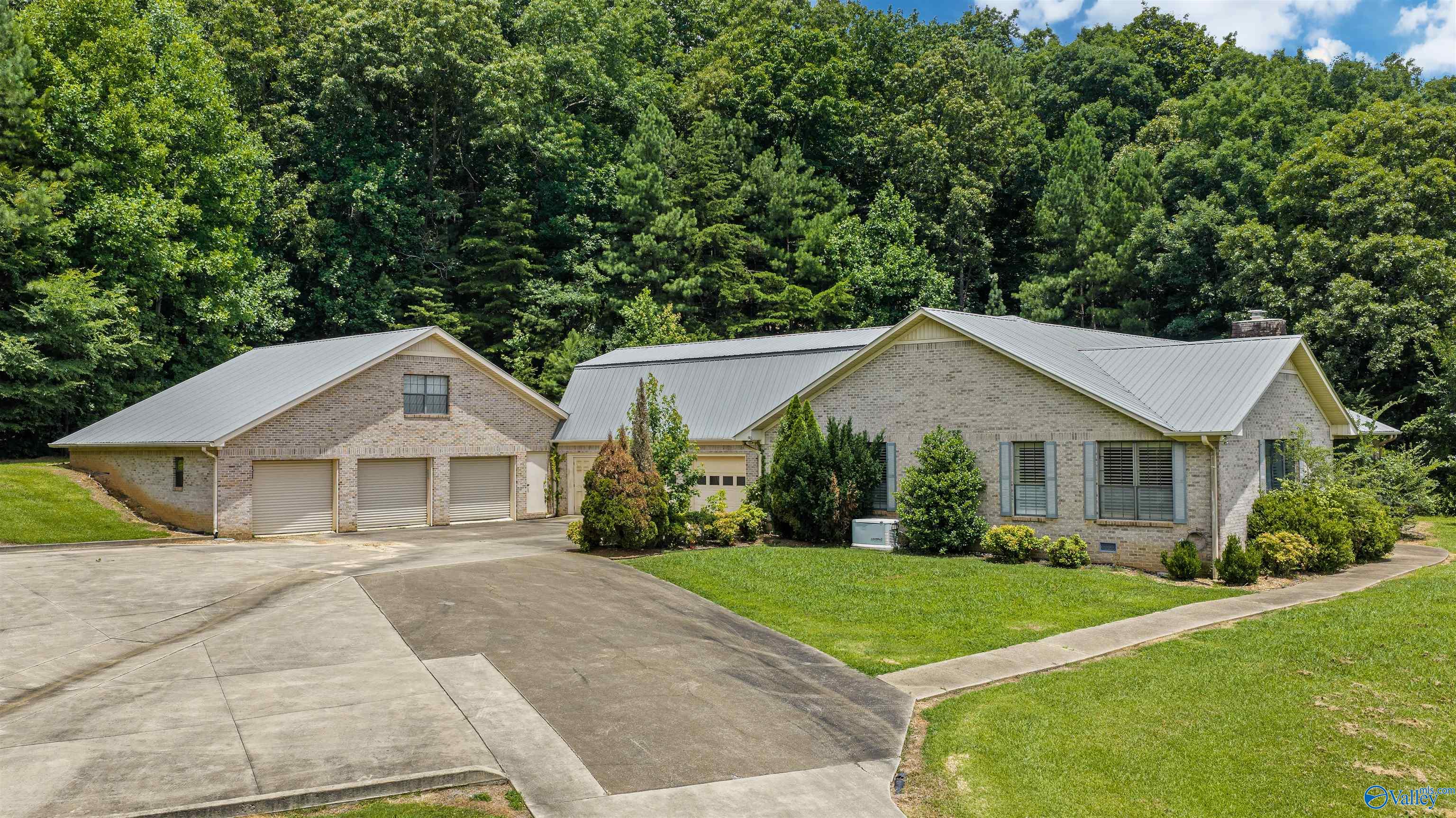 4486 County Road 458