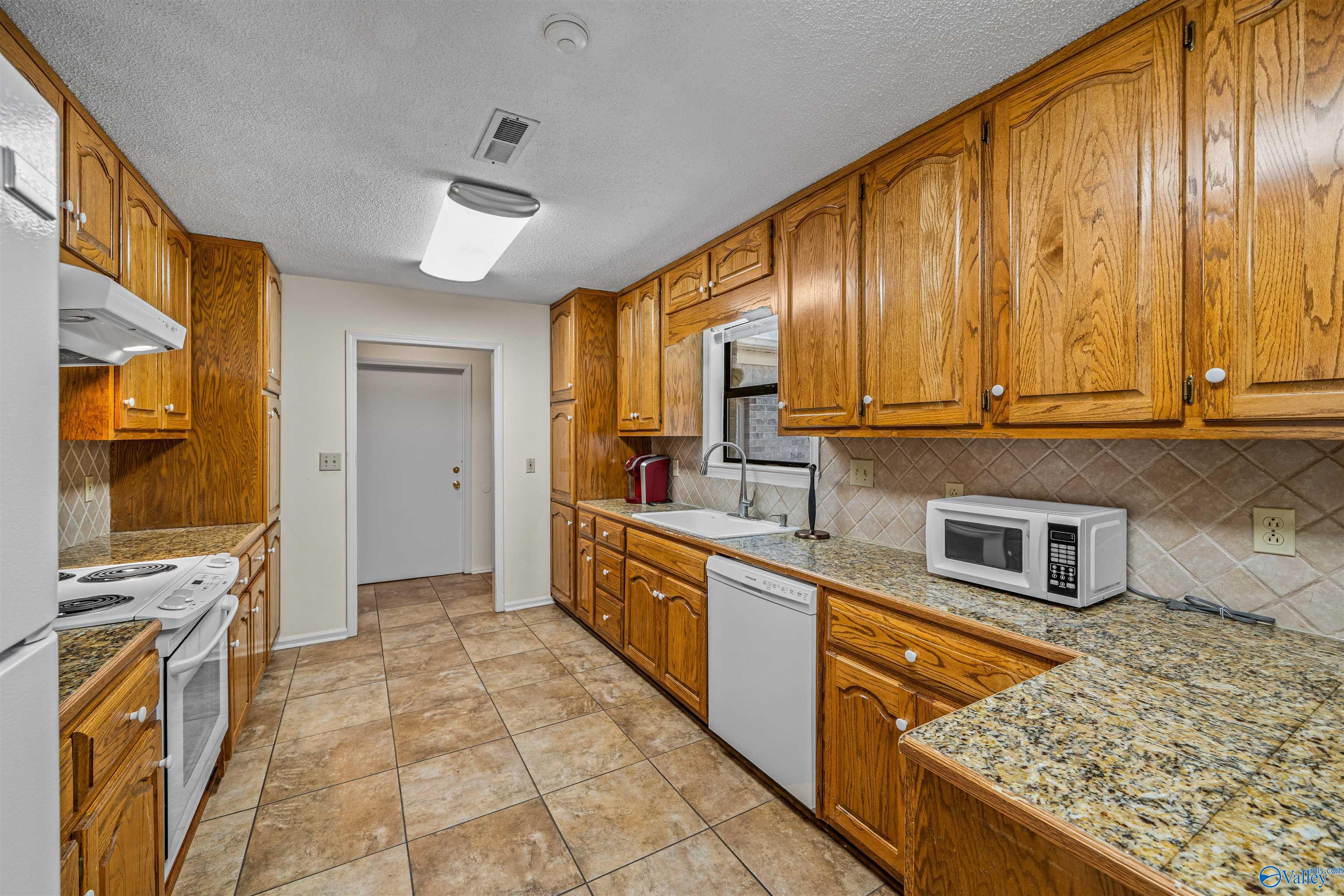 4486 County Road 458