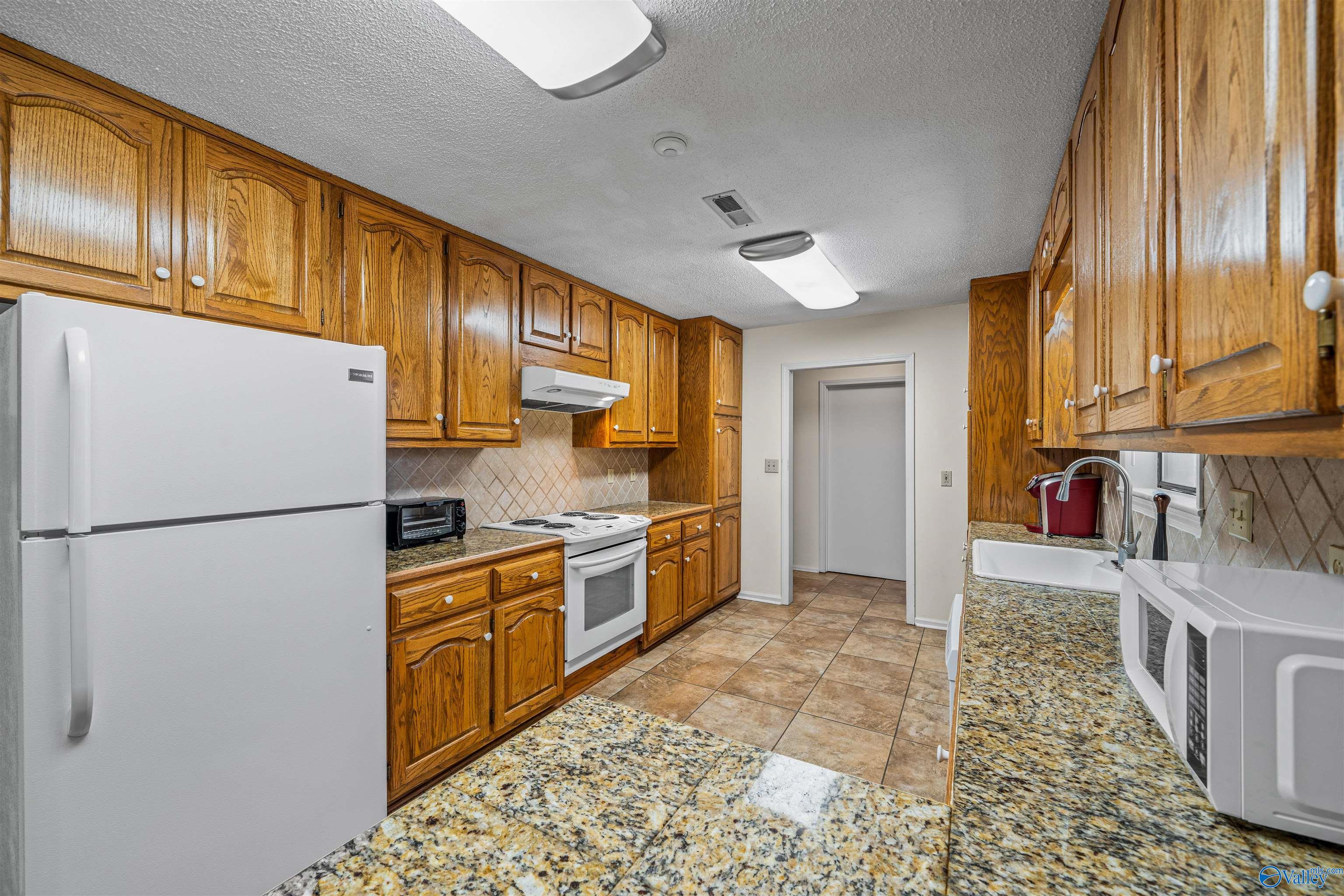 4486 County Road 458