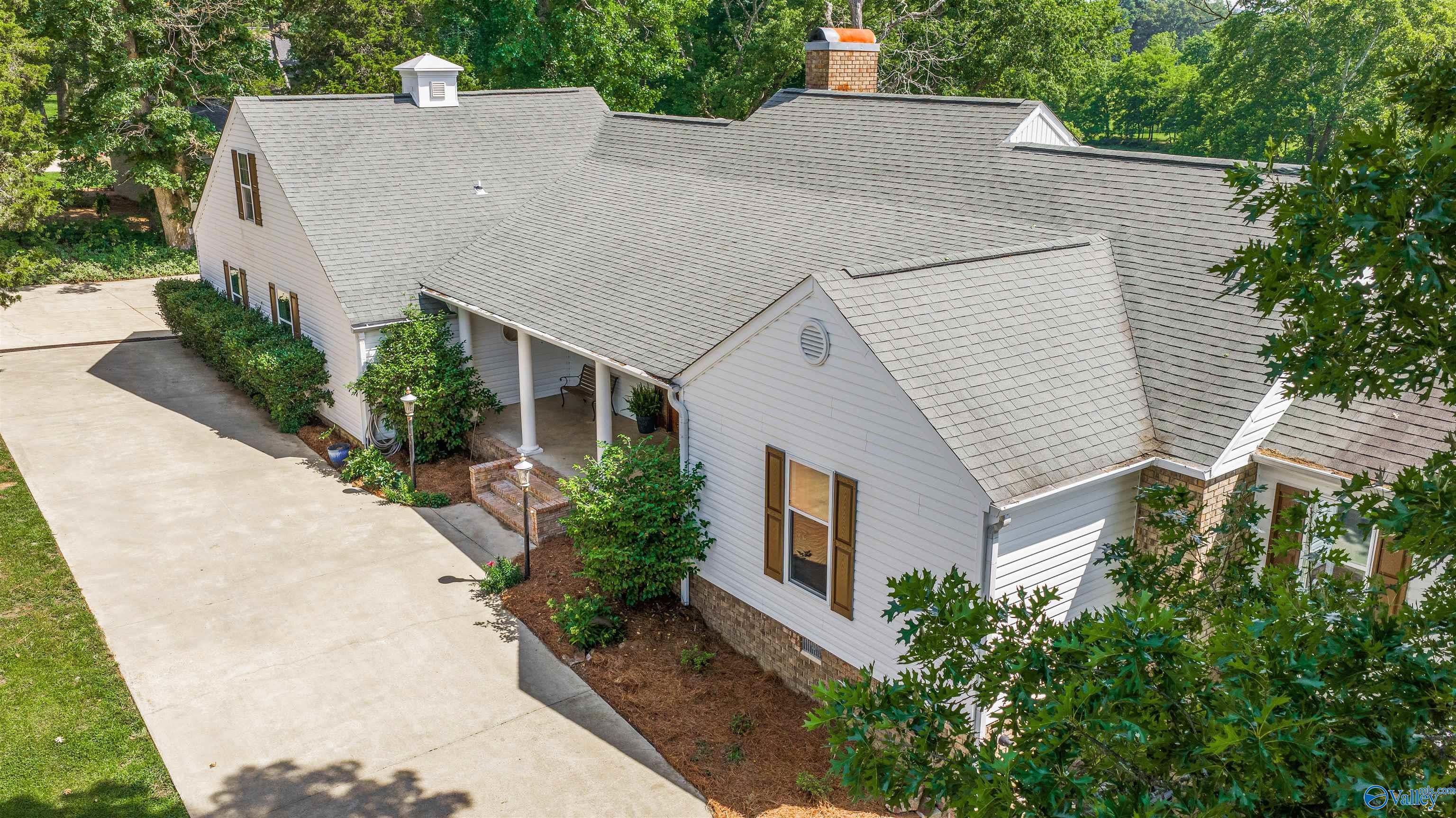 1211 Big Wills Drive
