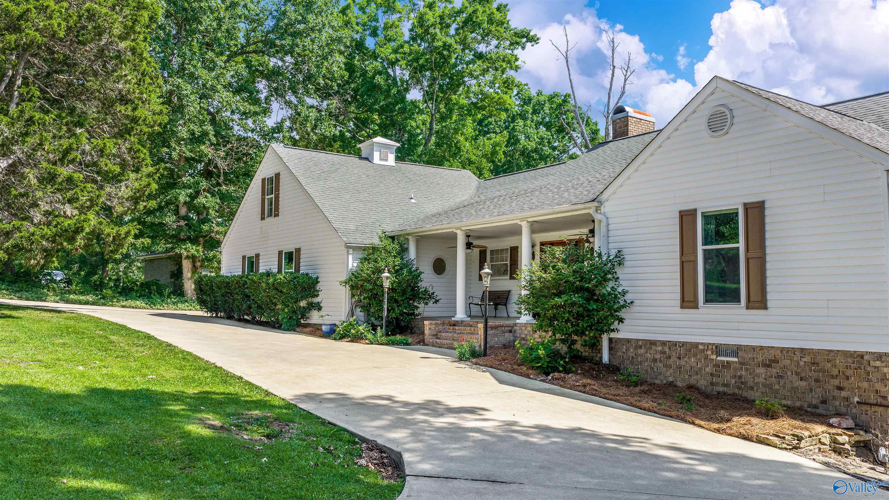 1211 Big Wills Drive
