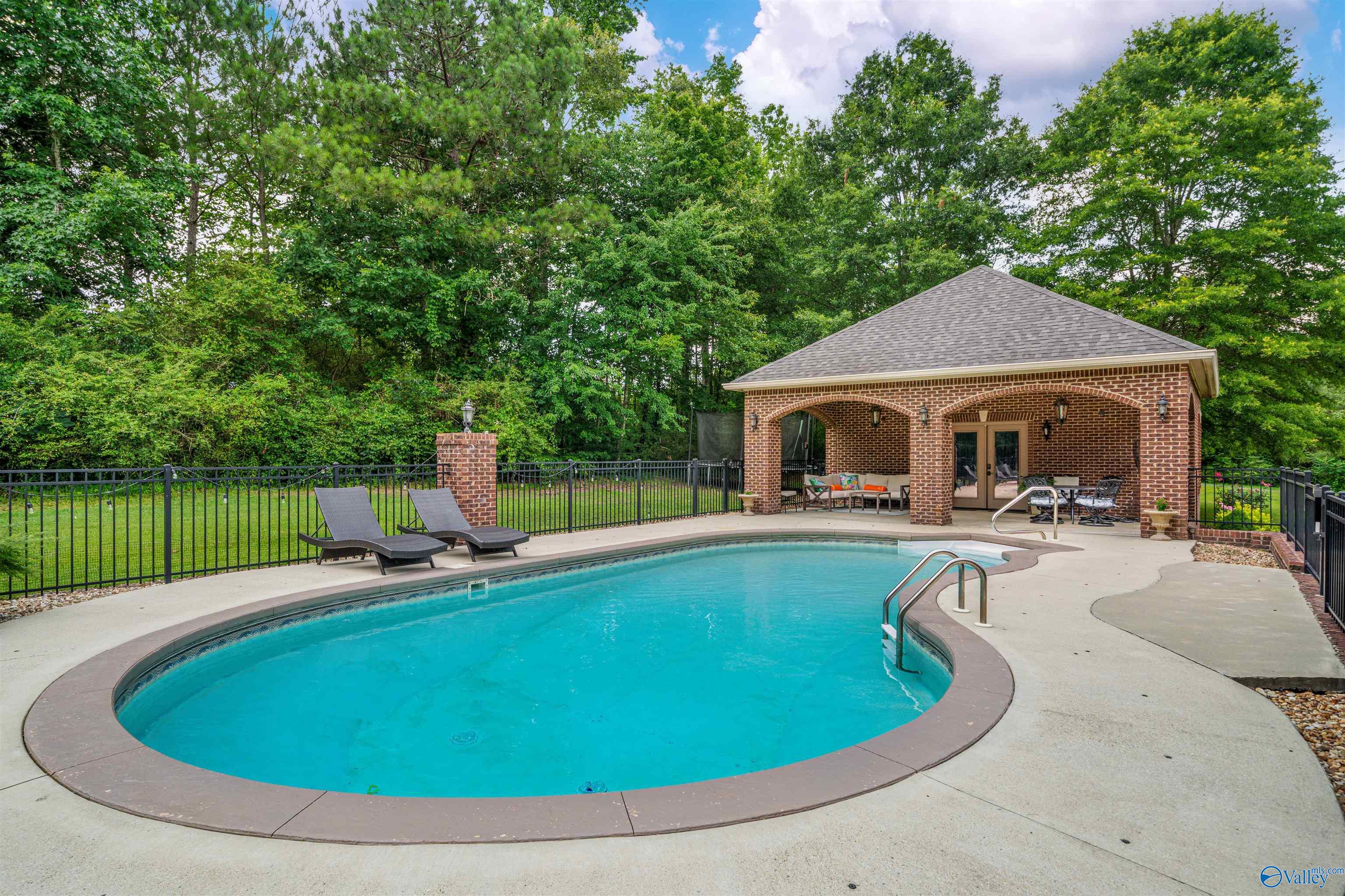 339 Bobo Hollow Drive