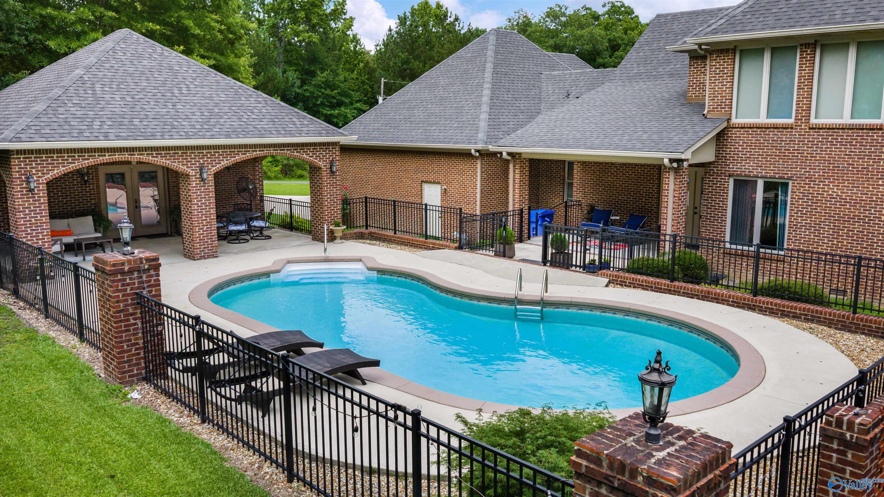 339 Bobo Hollow Drive