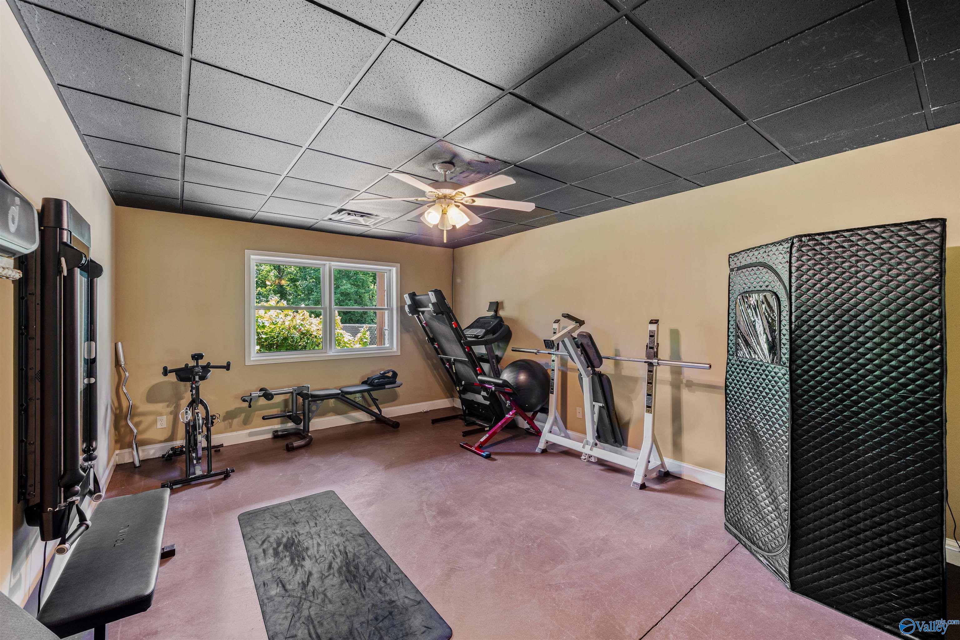 412 County Road 1027