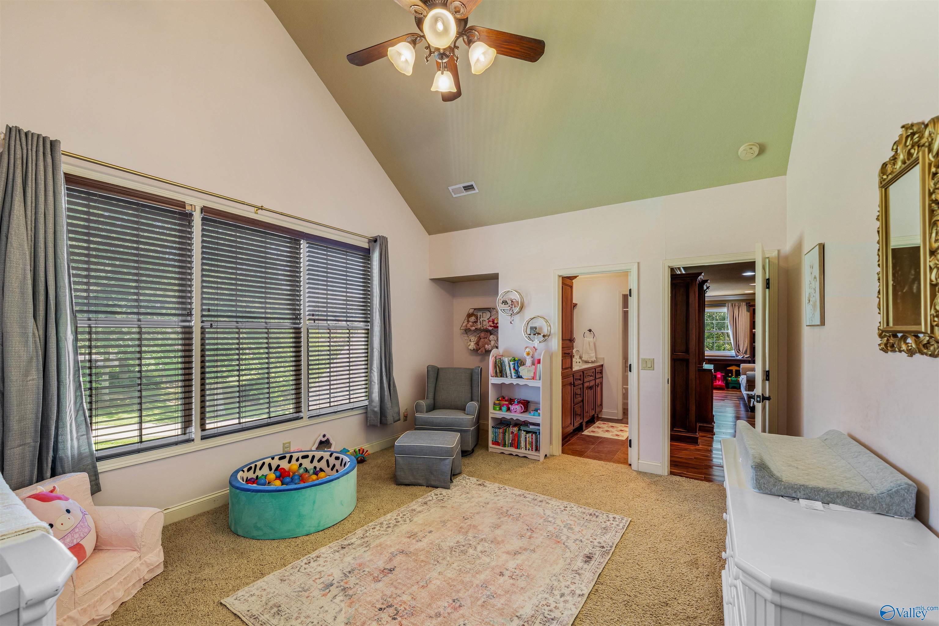 412 County Road 1027