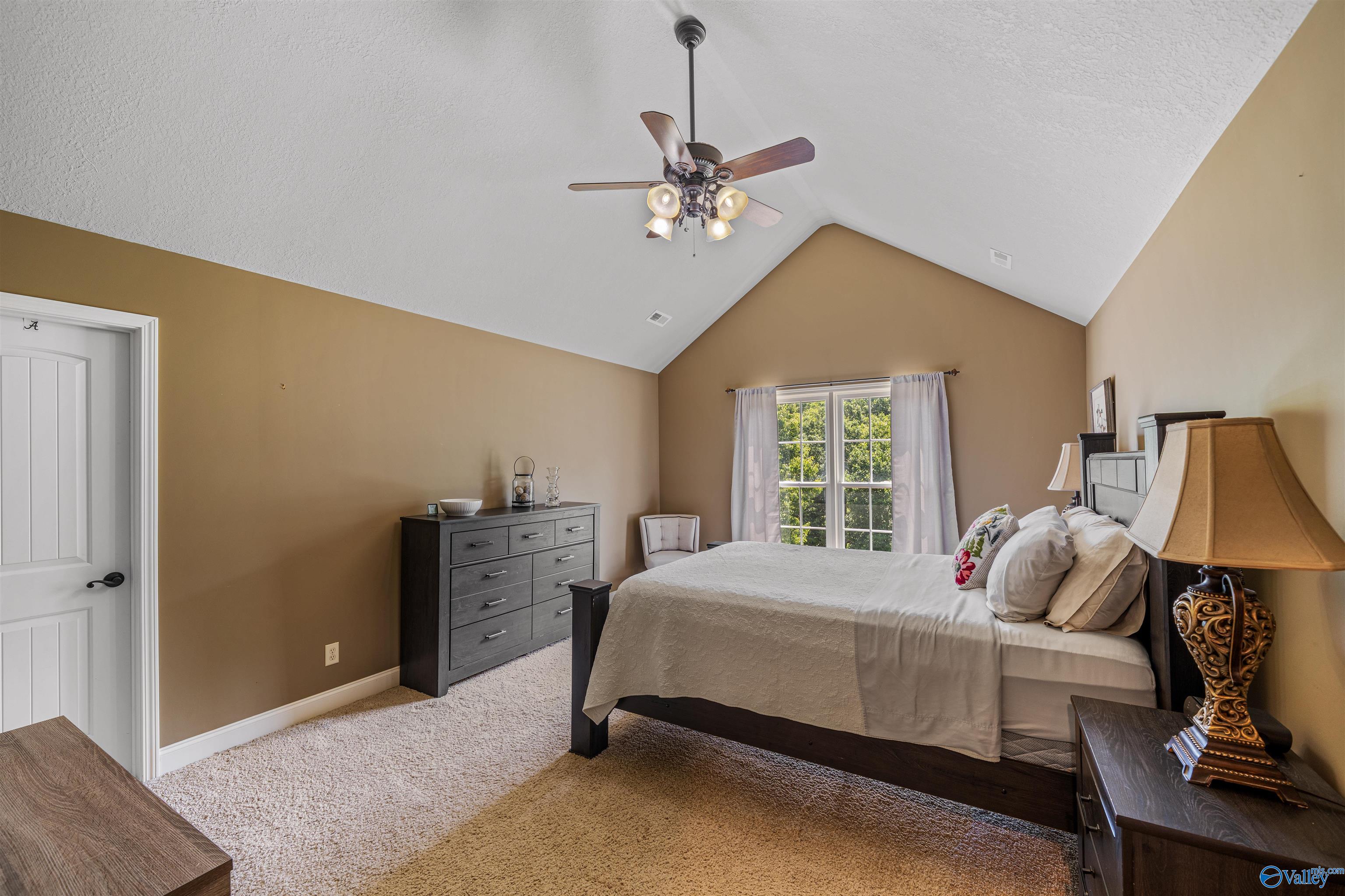 412 County Road 1027